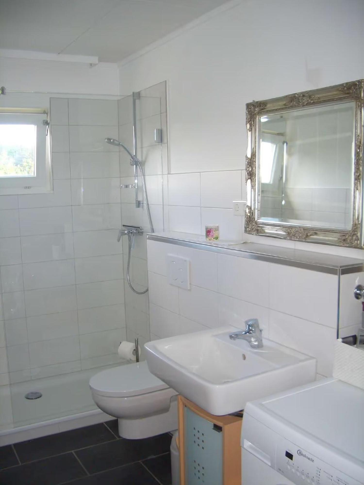 Two-Bedroom Deluxe Apartment with Garden View photo 3