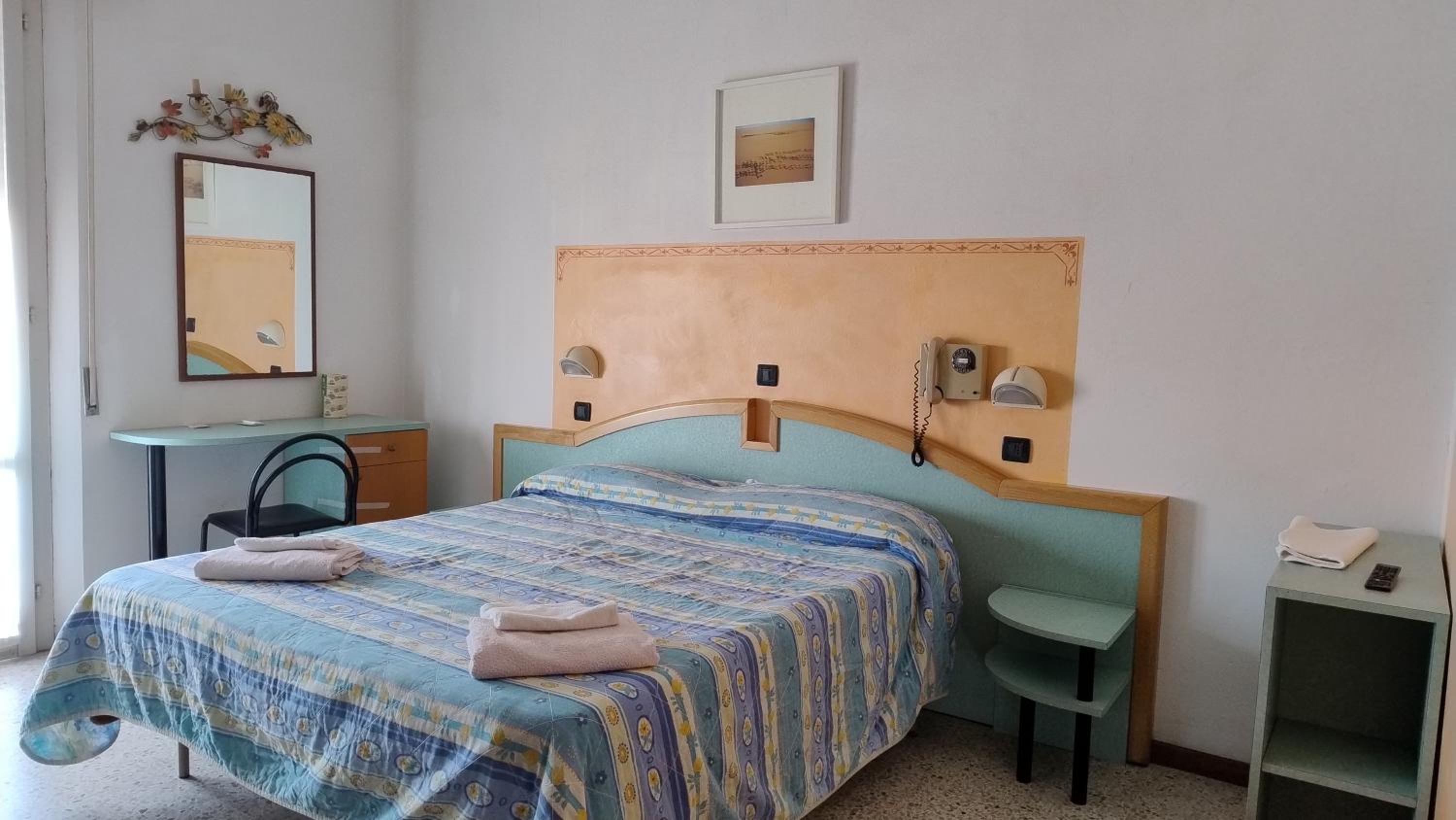 Double Room with Private External Bathroom