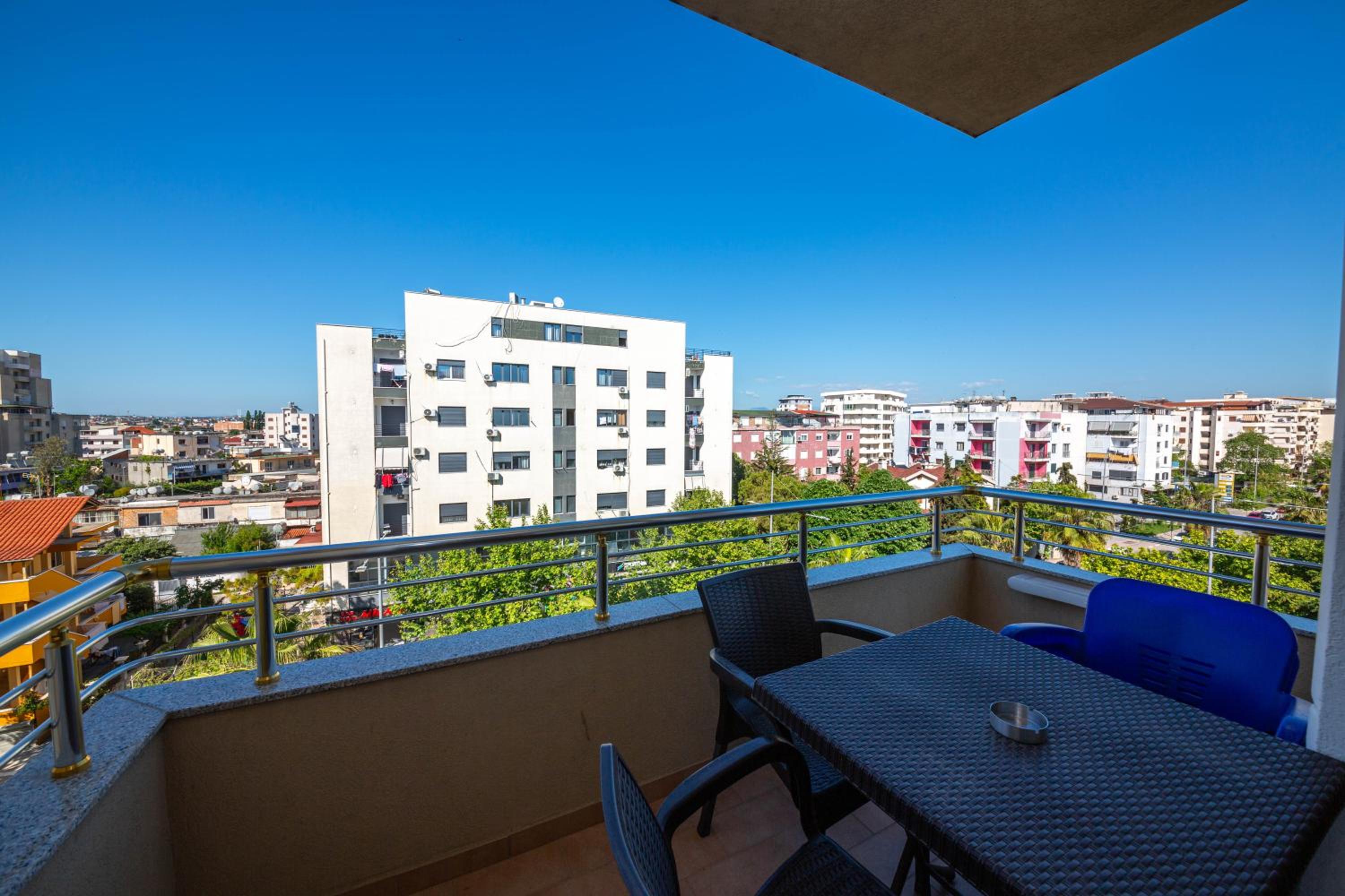 Triple Room with Balcony photo 2
