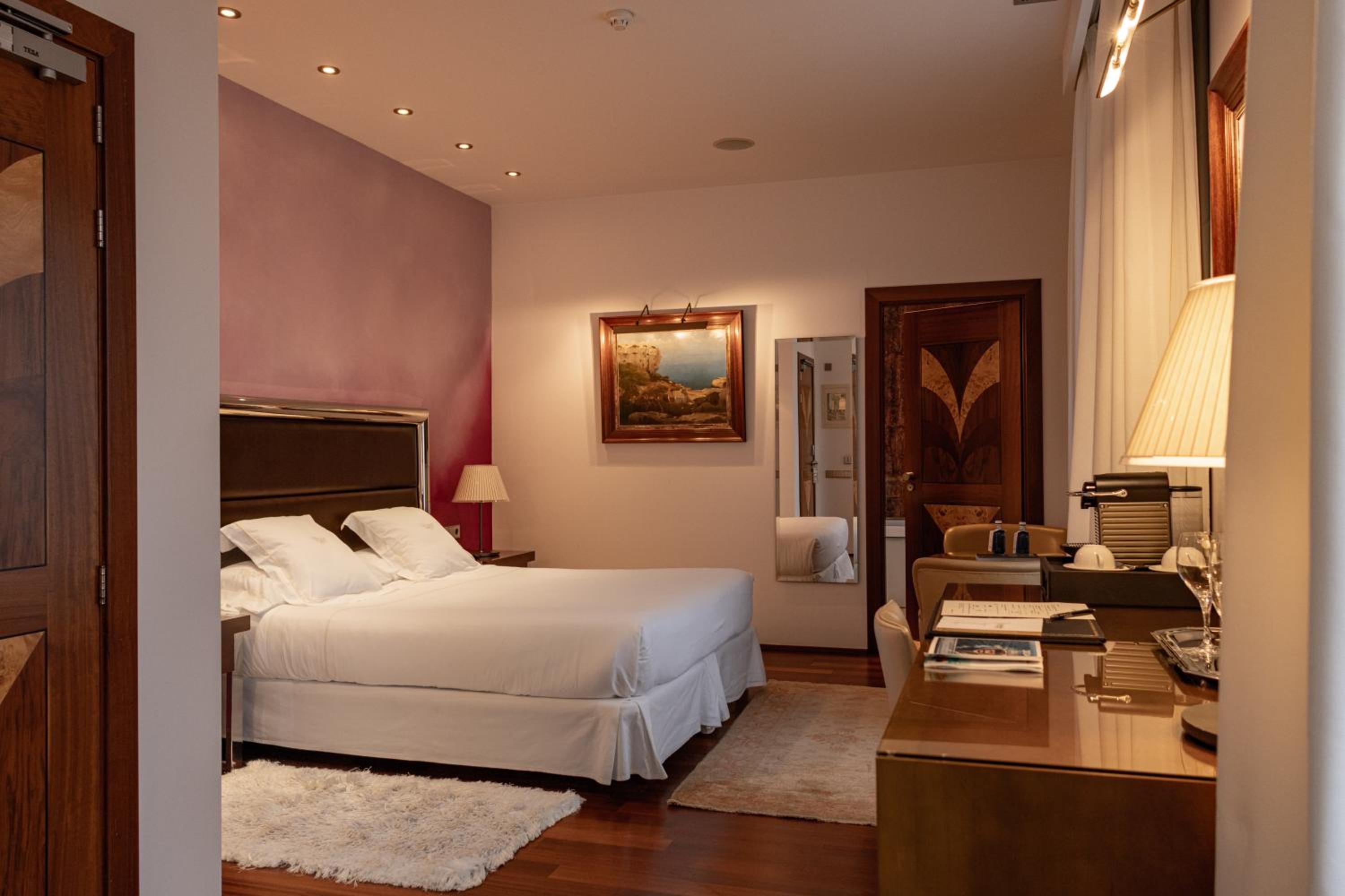Junior Suite - Photo 14