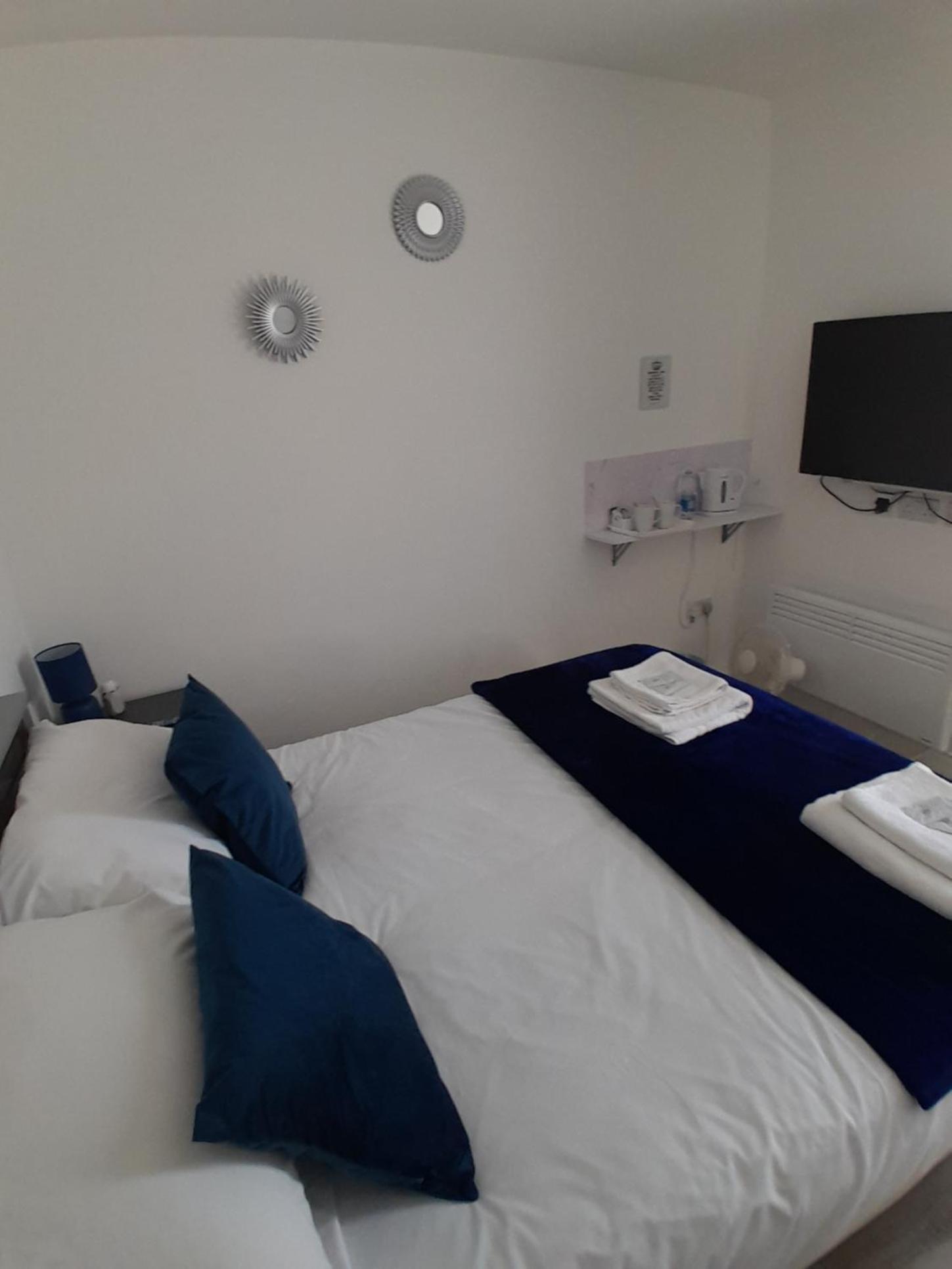 Double Room with Private Bathroom