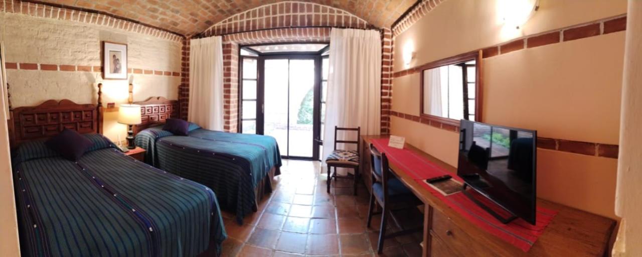 Twin Room with Garden View photo 3