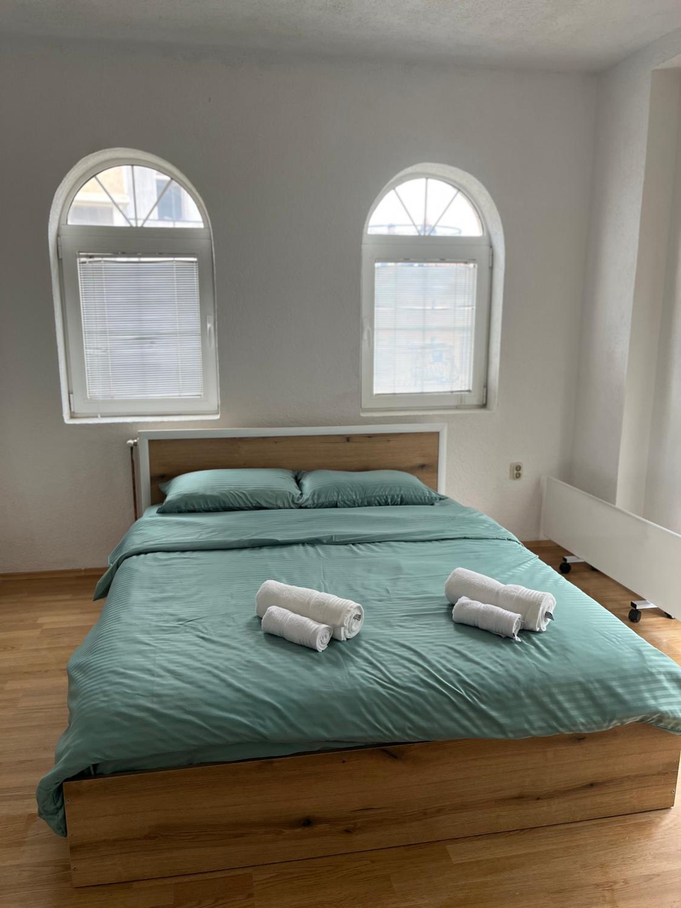 Apartment with Terrace photo 2