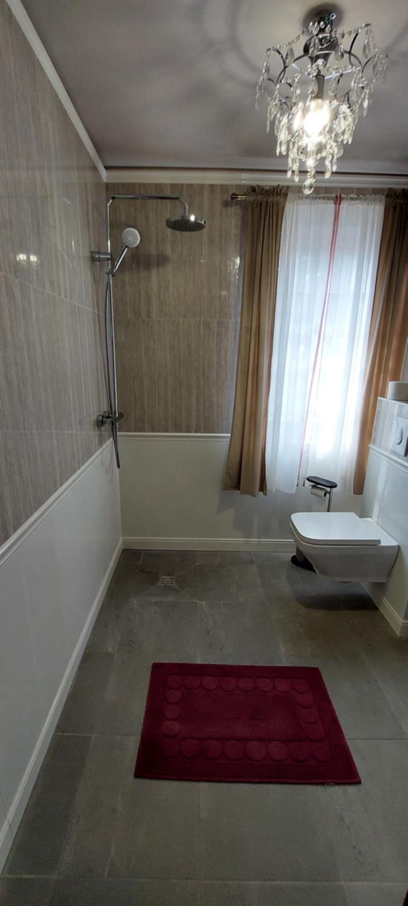 Large Double Room photo 2