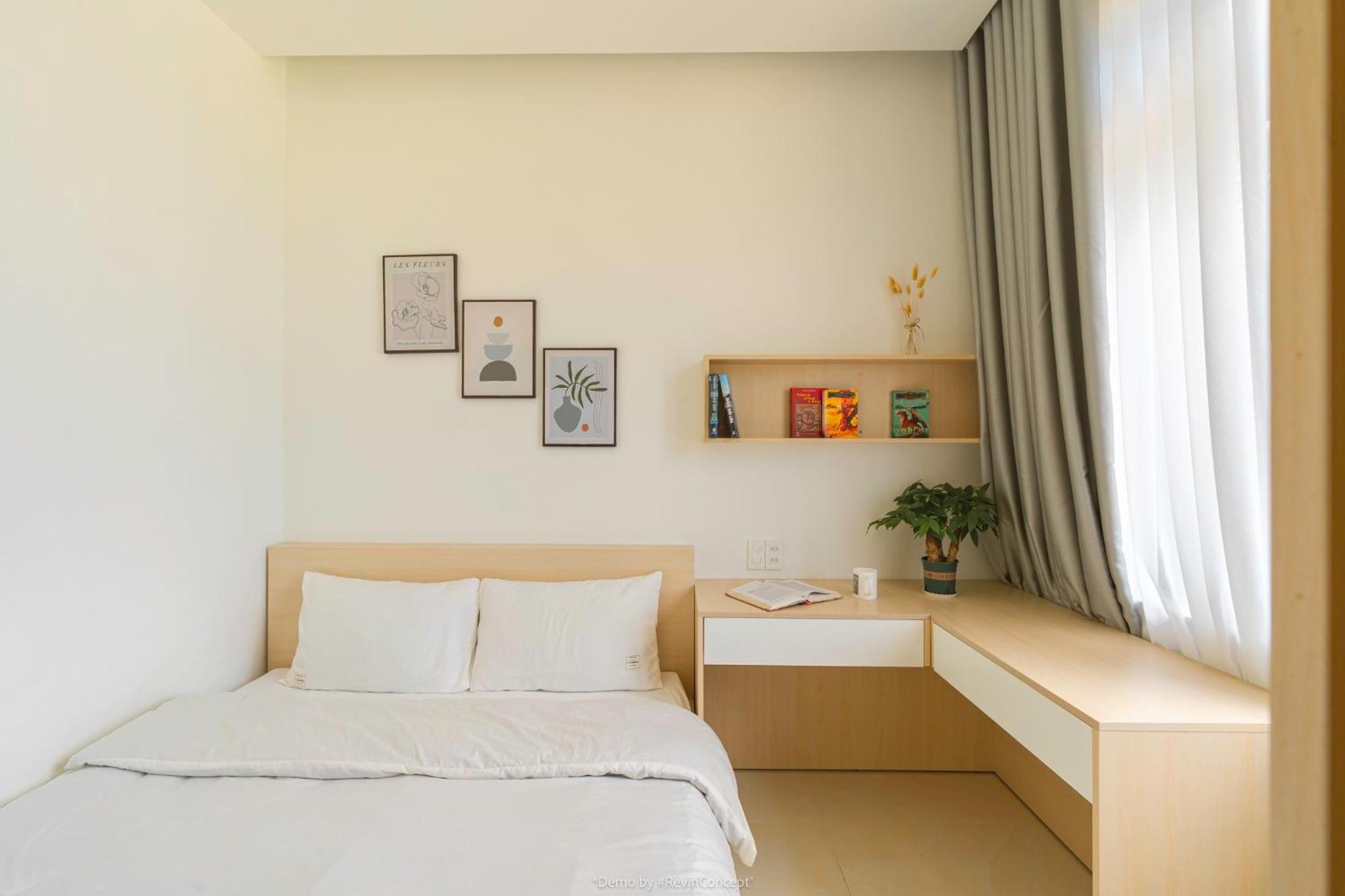 Three-Bedroom House photo 2