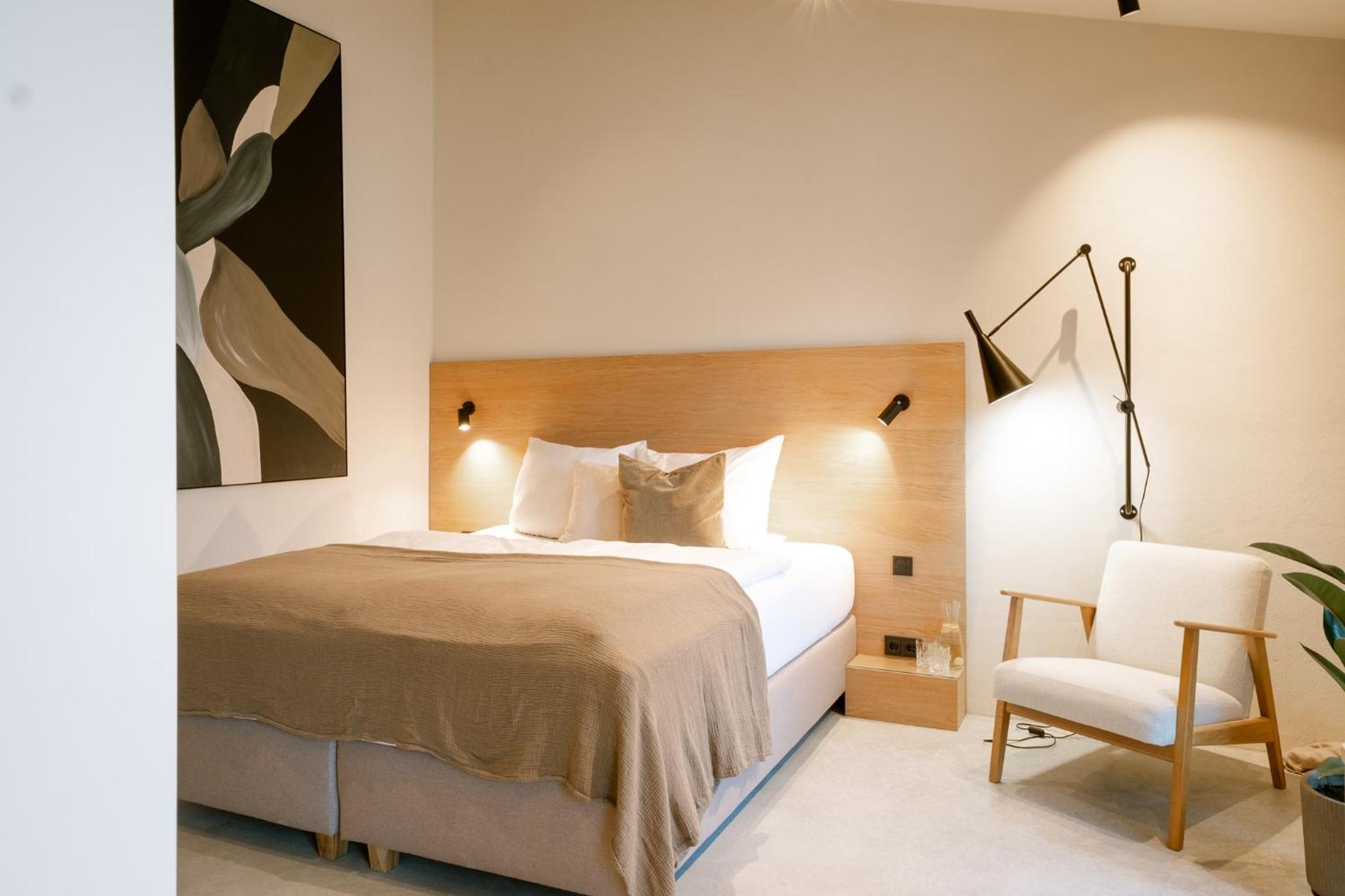 Studio Apartment photo 2
