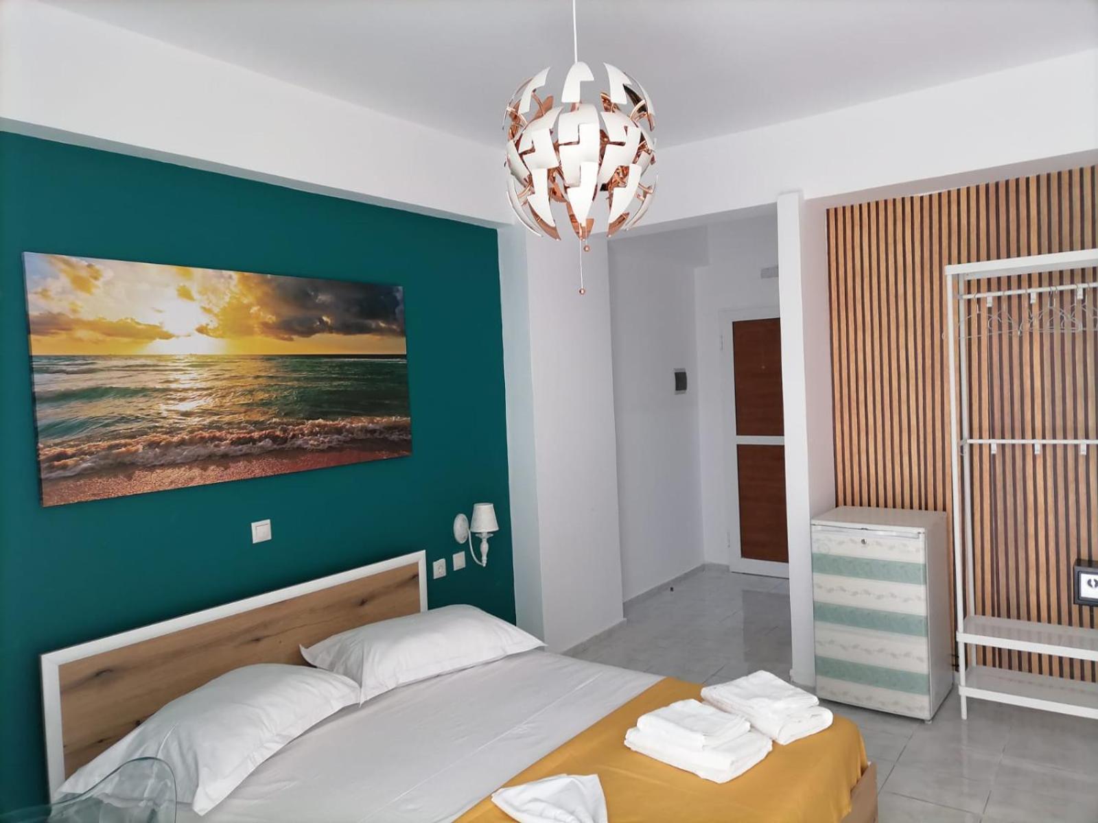 Double Room with Balcony and Sea View photo 3