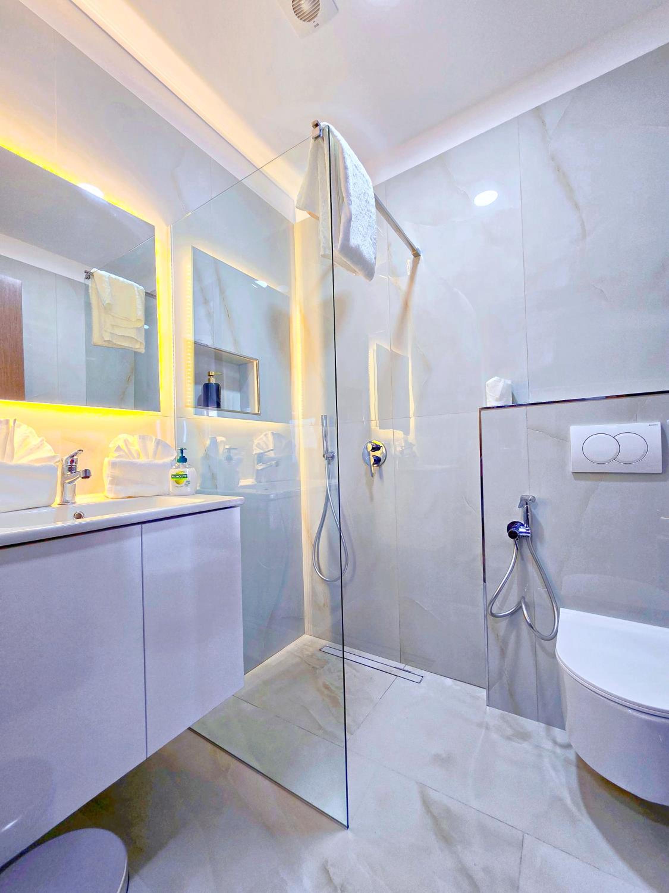 Twin Room with Balcony photo 2