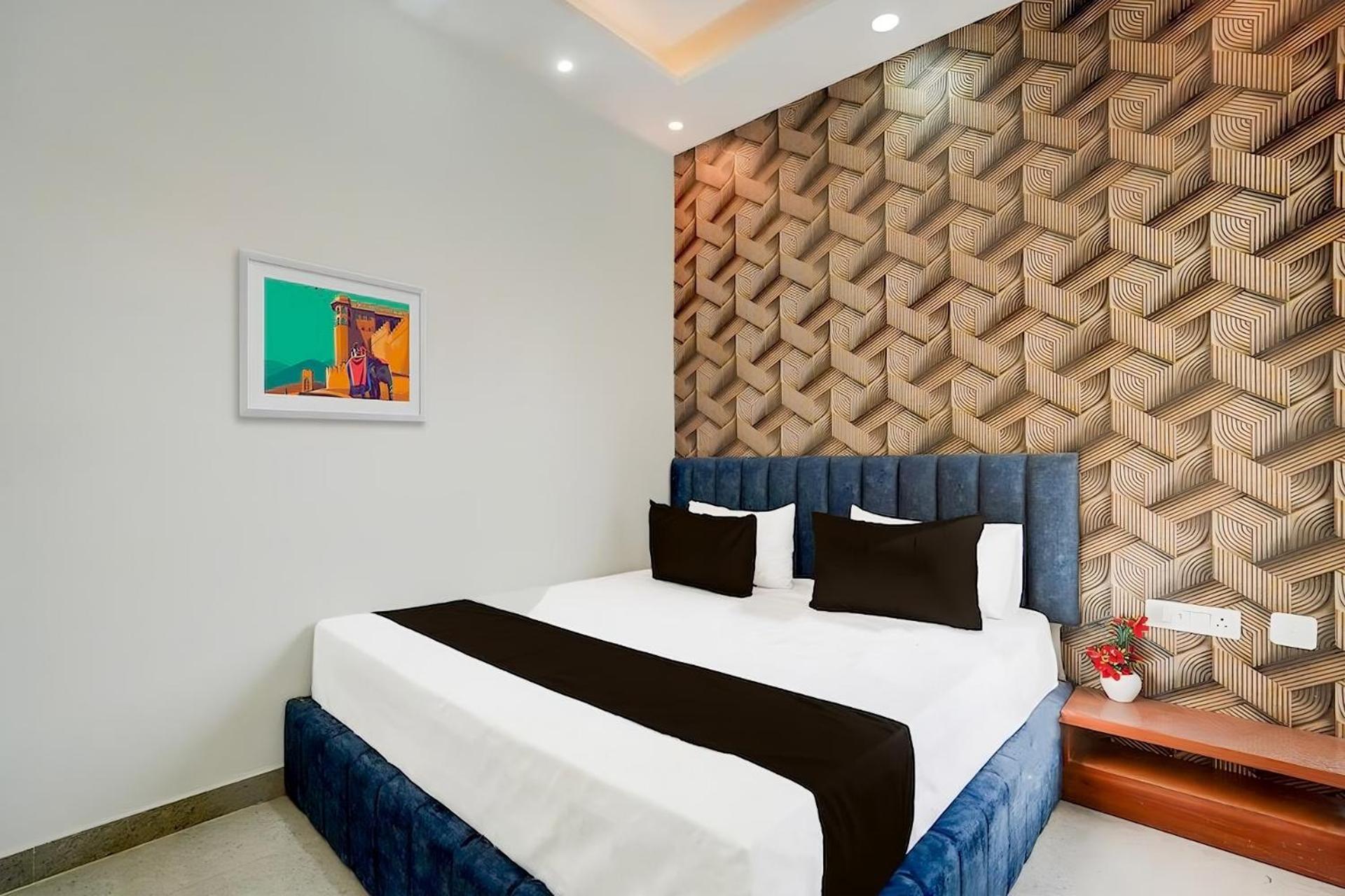 Deluxe Double Room - Photo 1