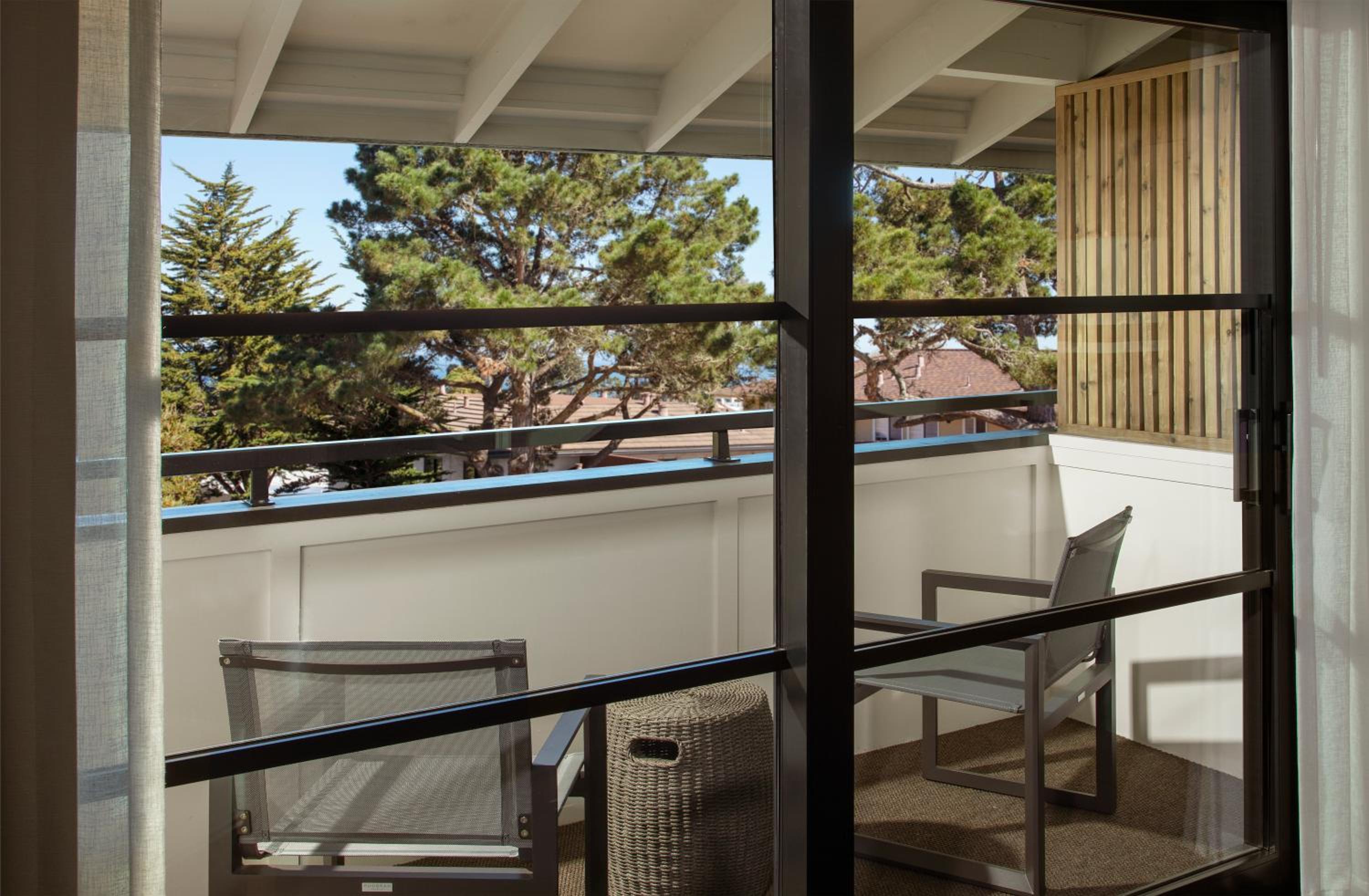 Balcony King - Photo 3