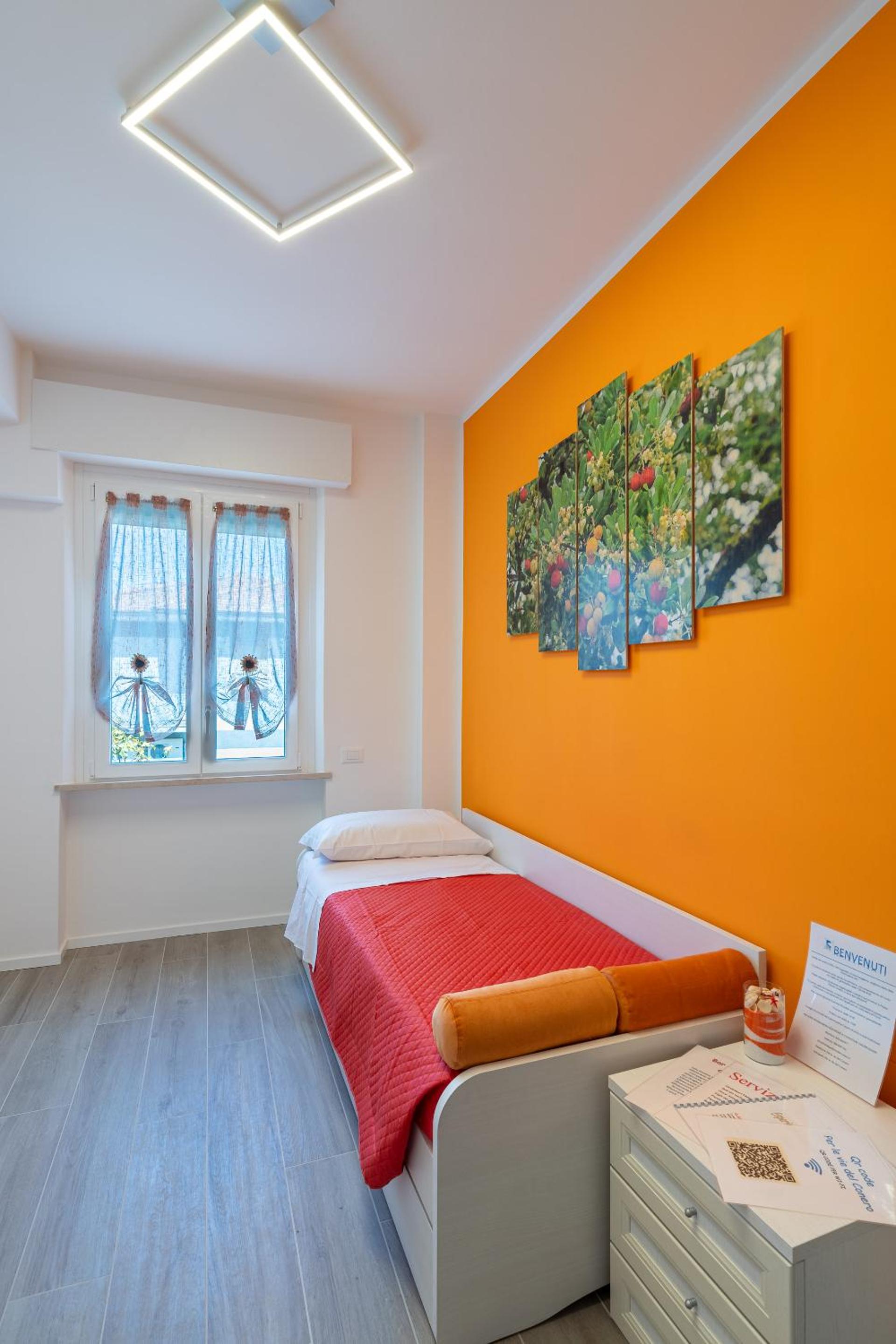 Twin Room with Private Bathroom photo 1