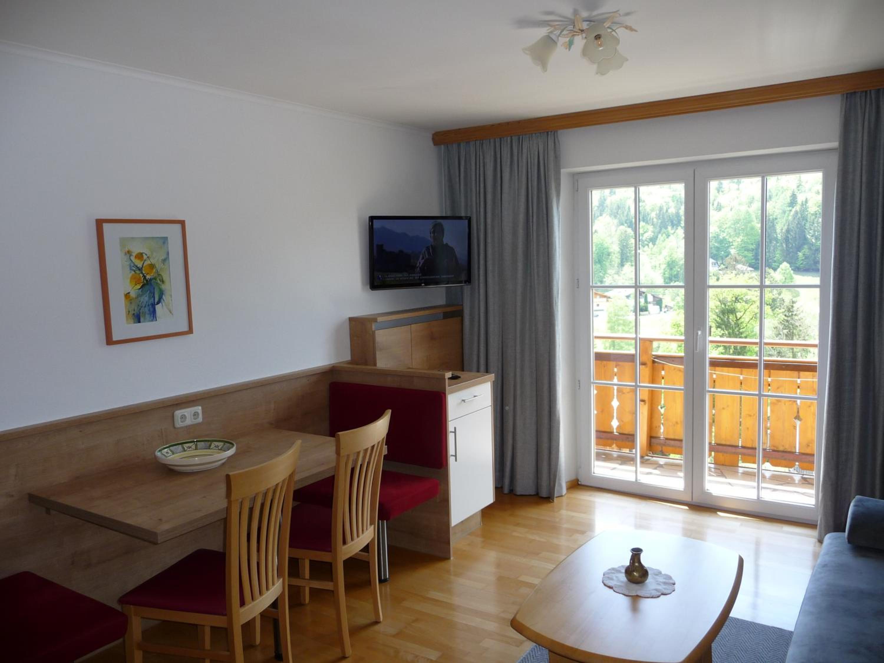 Apartment with Lake View 2
