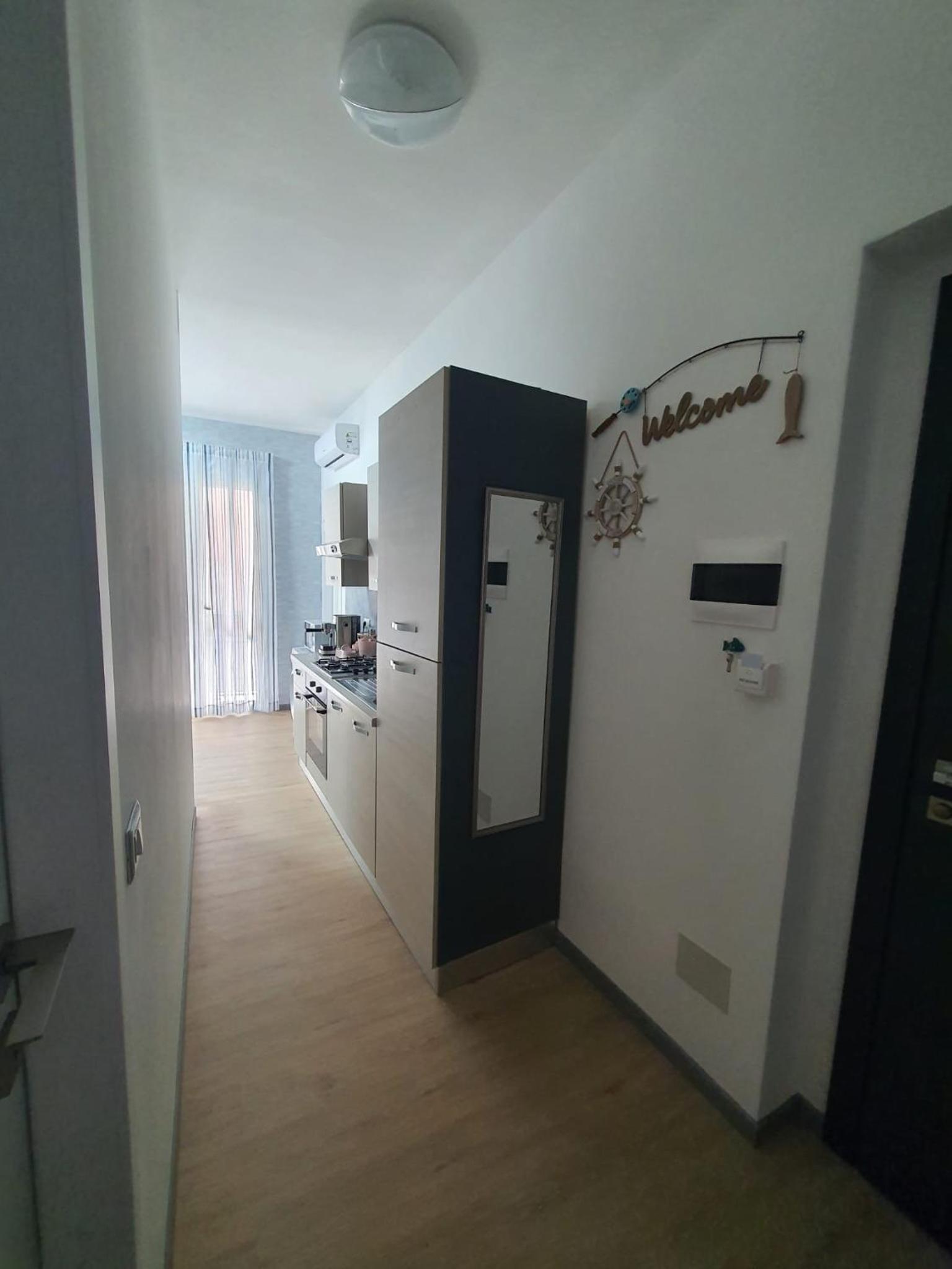 Apartment with Balcony photo 3