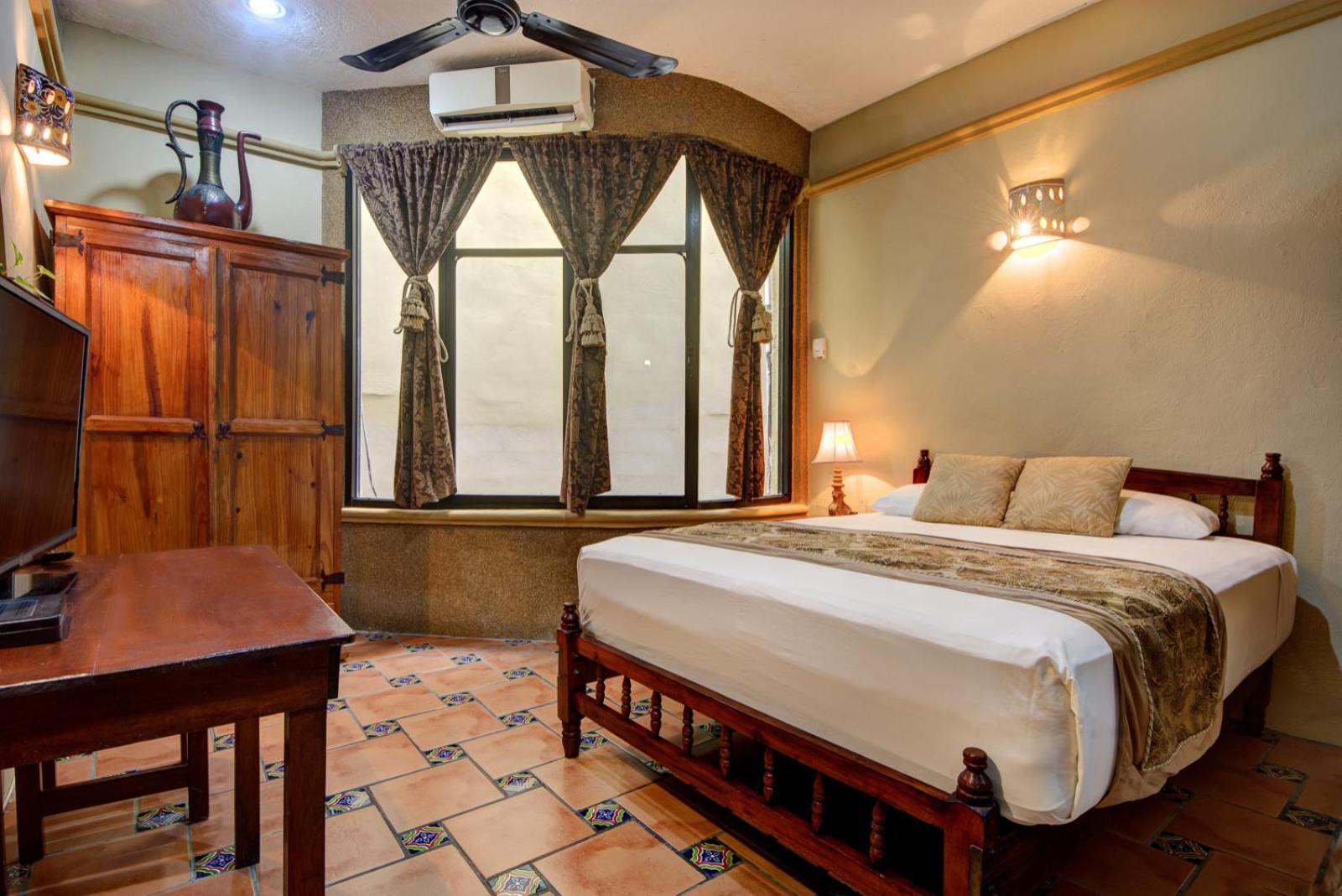 Double Room - Photo 4