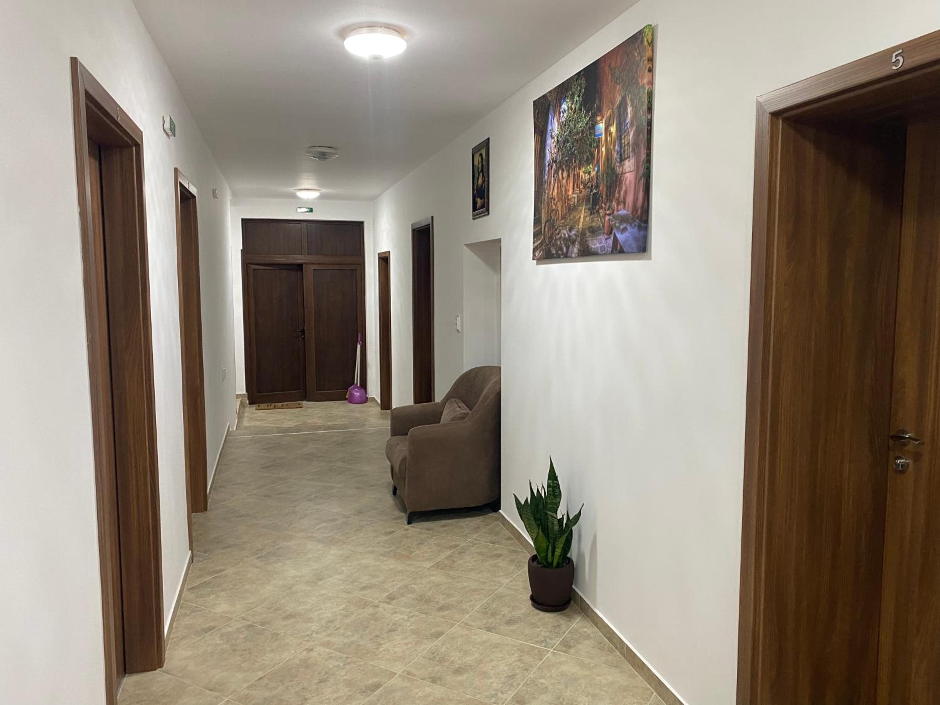 Single Room with Bathroom photo 3