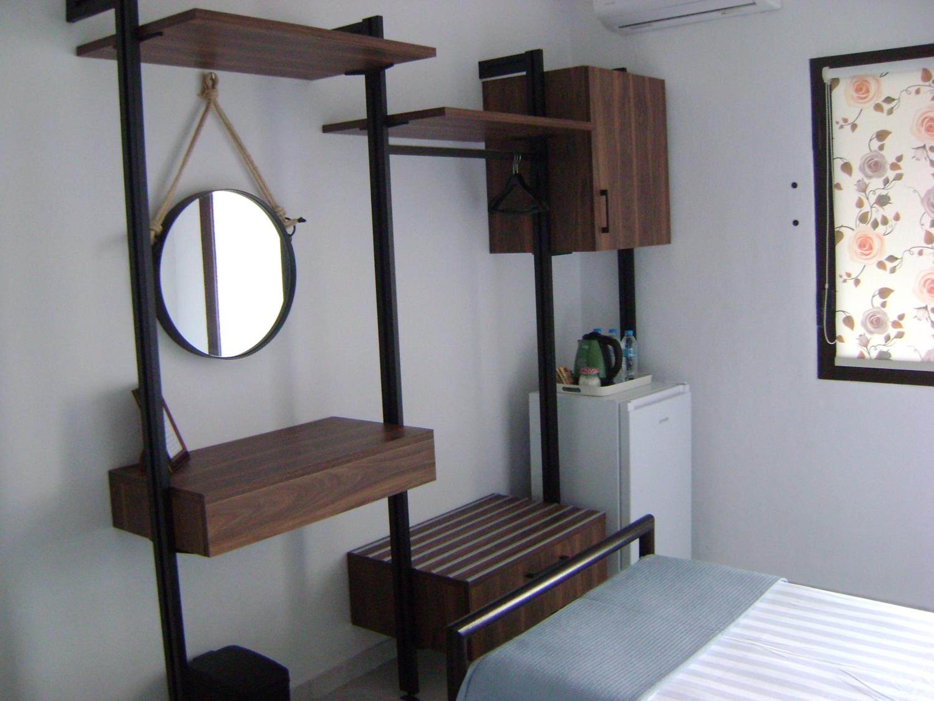 Quadruple Room with Sea View - Photo 7