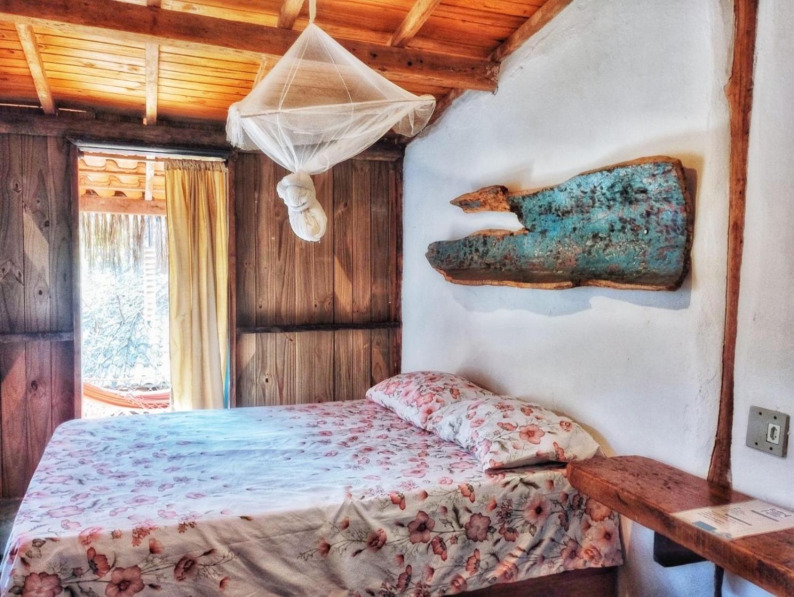 Double Room with Private Bathroom - Photo 10