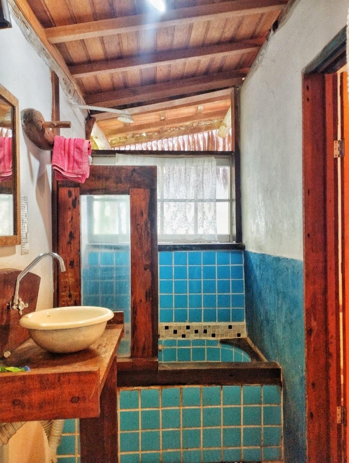 Double Room with Private Bathroom - Photo 6