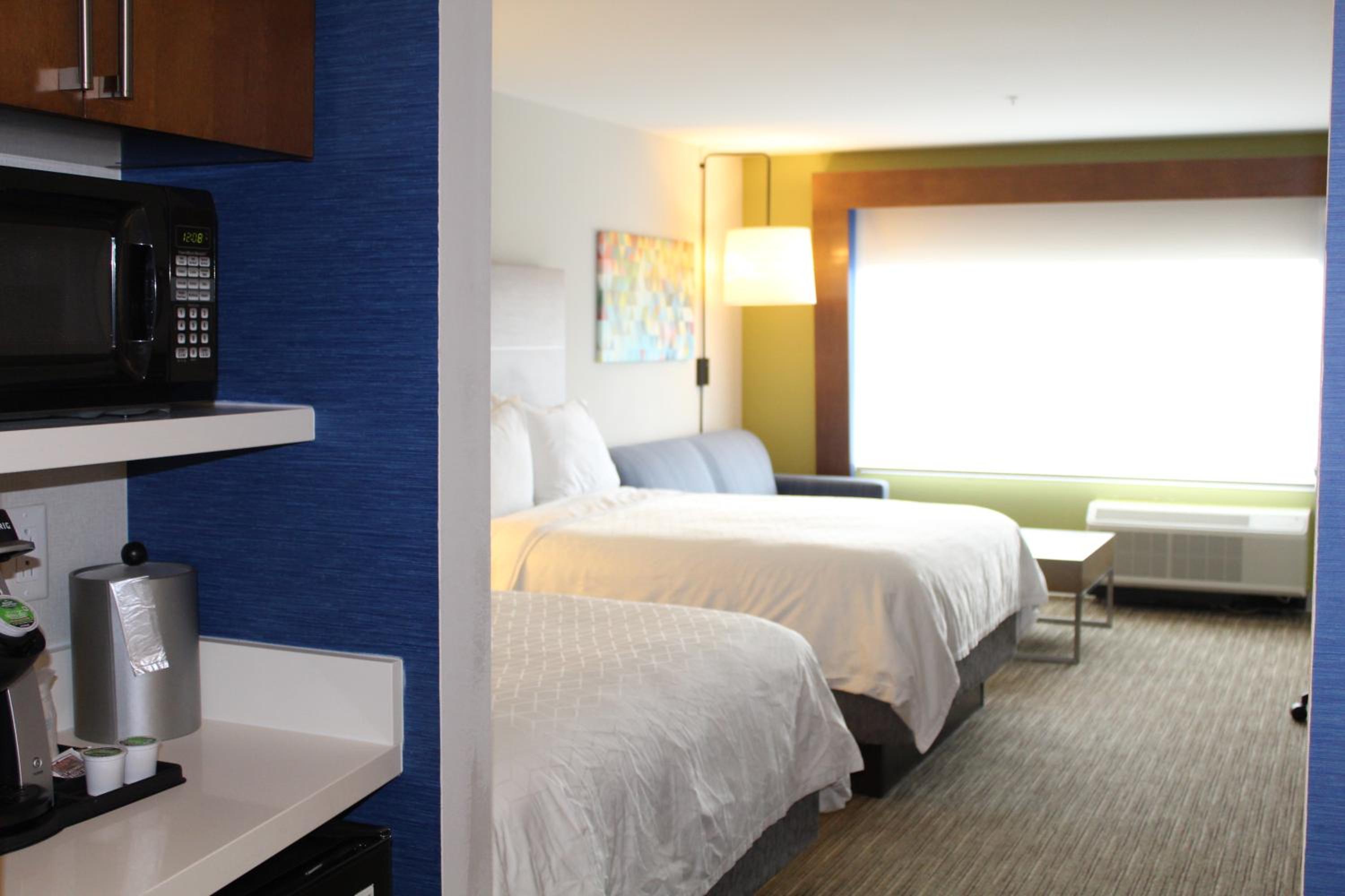 Suite - Only Hearing Accessible