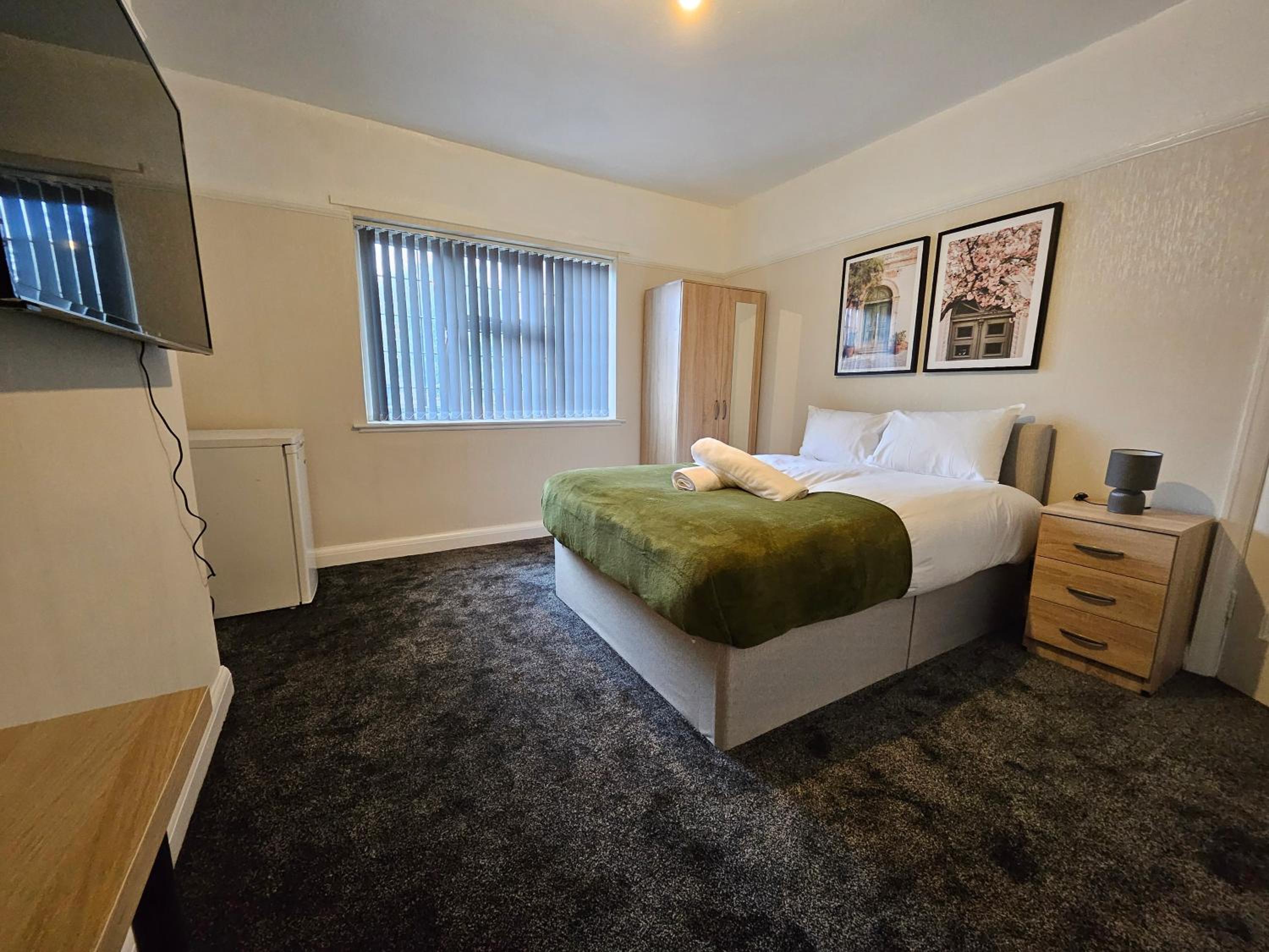 Double Room with Shared Bathroom photo 1