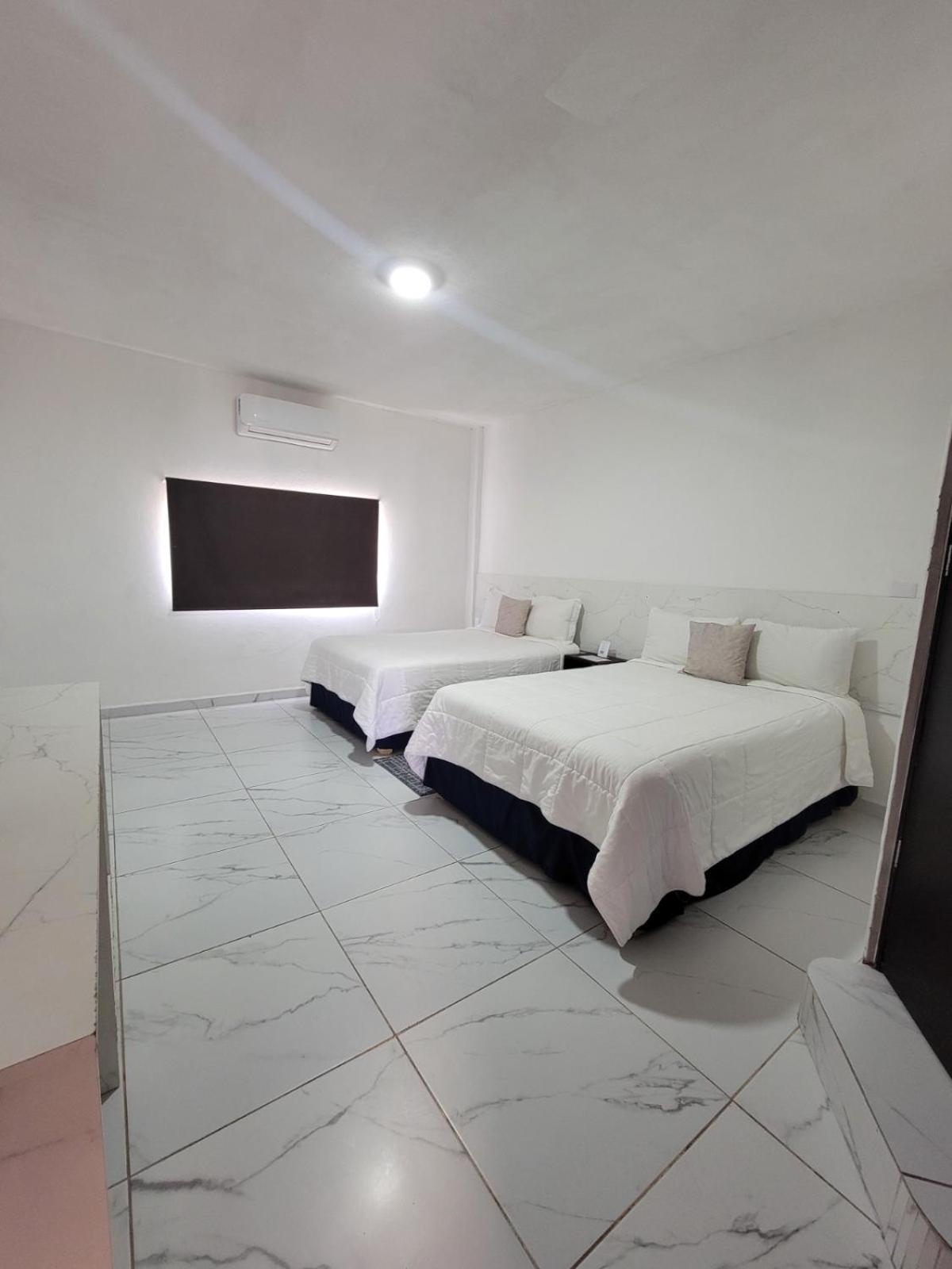 Twin Room photo 2