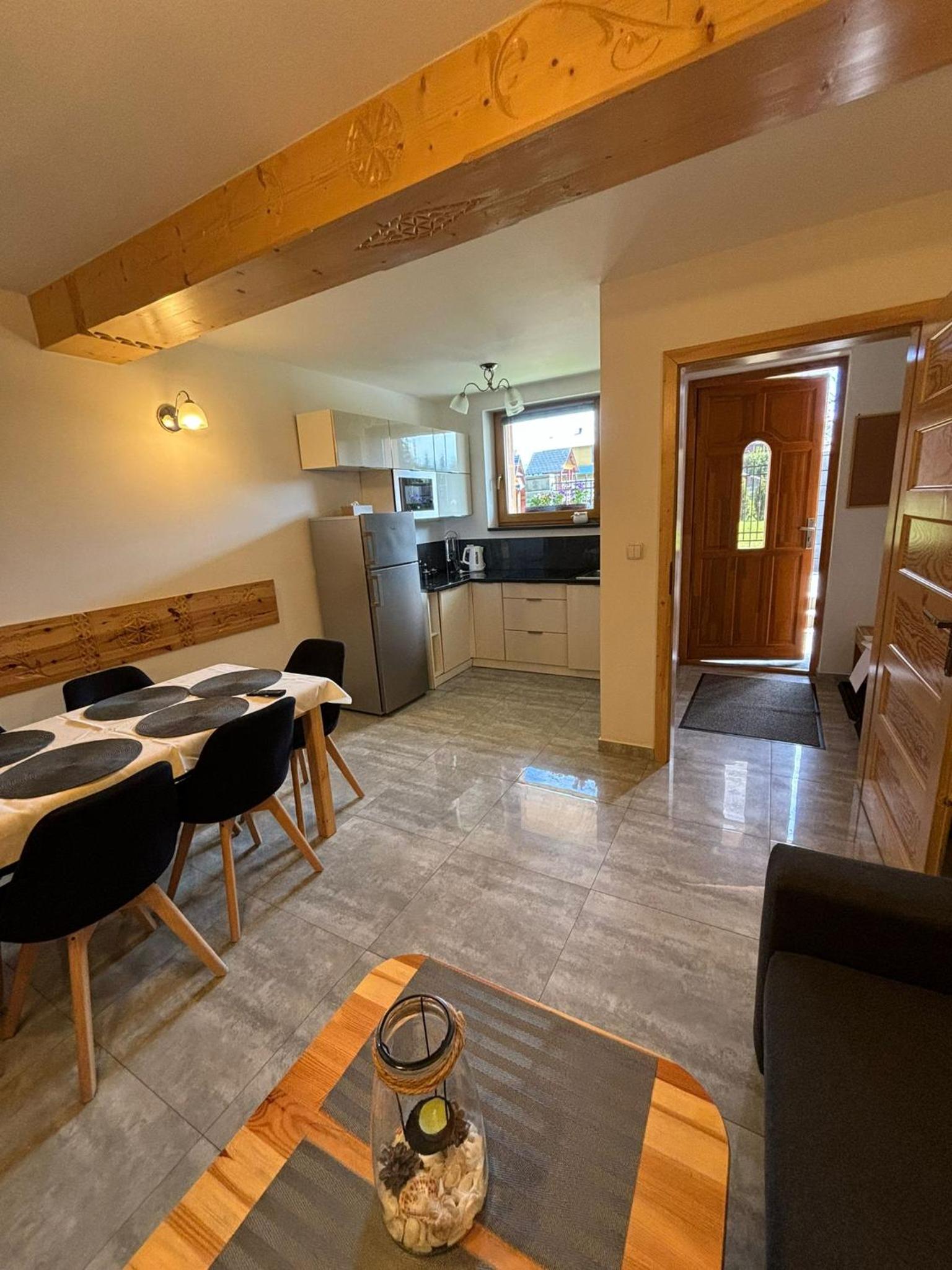 Two-Bedroom Apartment with Terrace photo 3