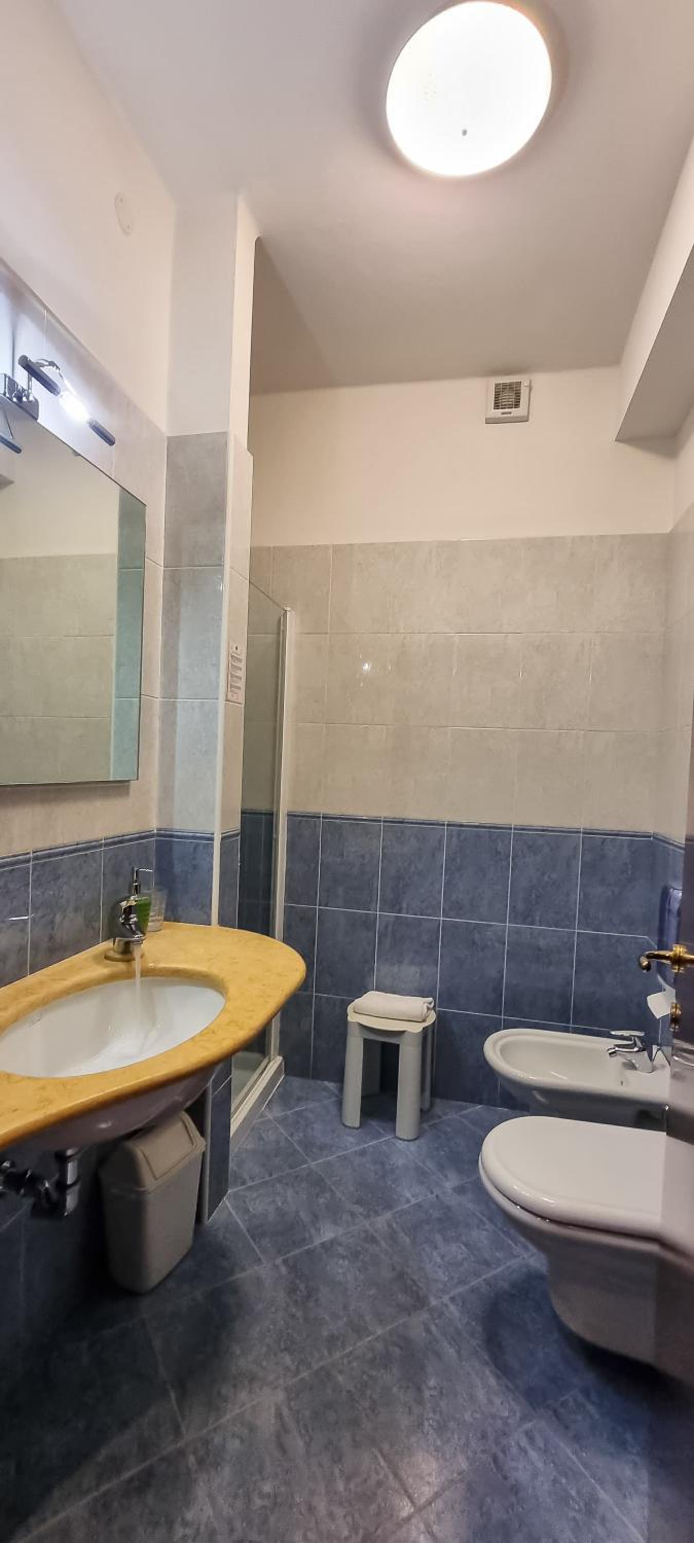 Double or Twin Room - Photo 13
