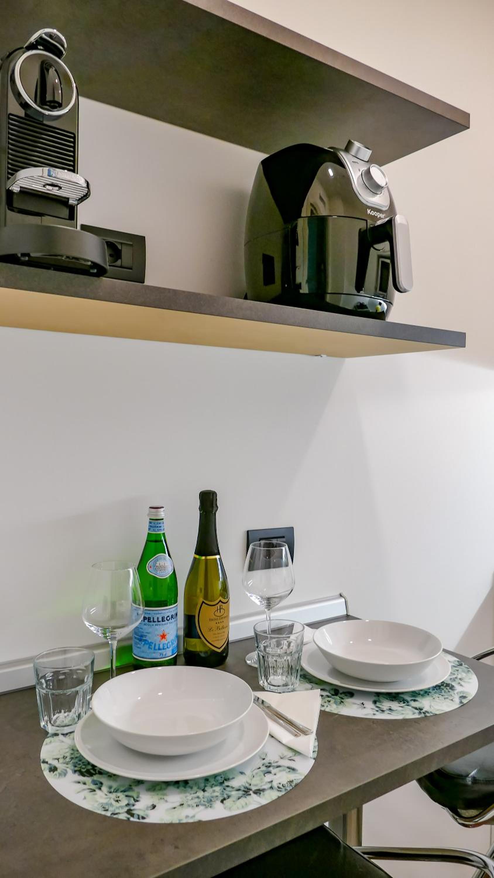 Superior Triple Room with Terrace and Kitchen Use - Photo 7