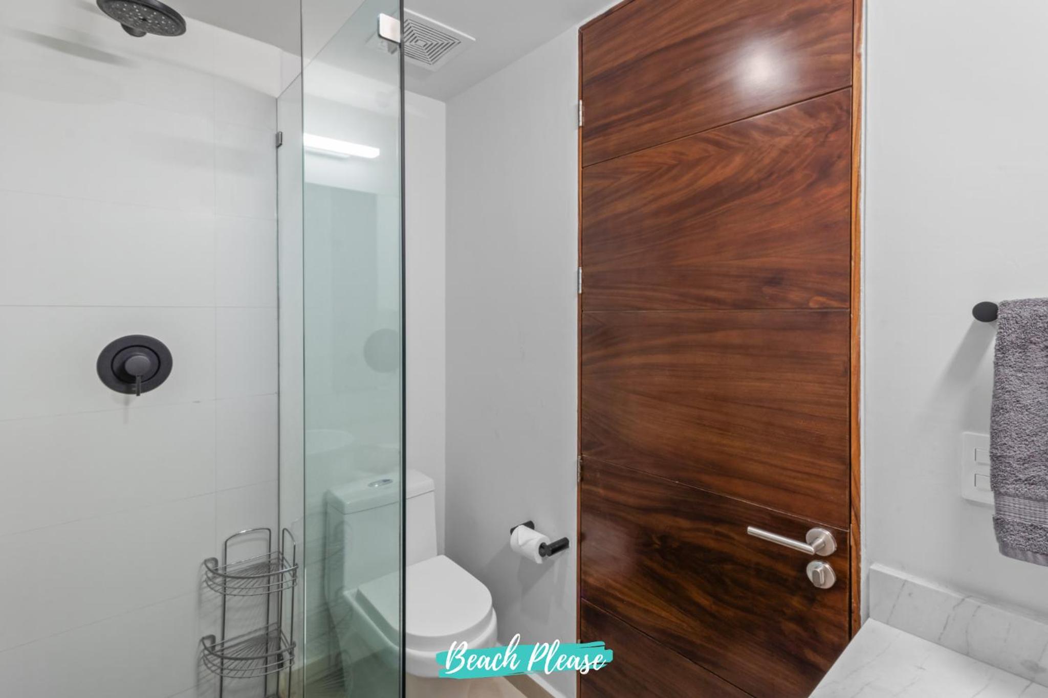 Two-Bedroom Apartment with Ocean View photo 3