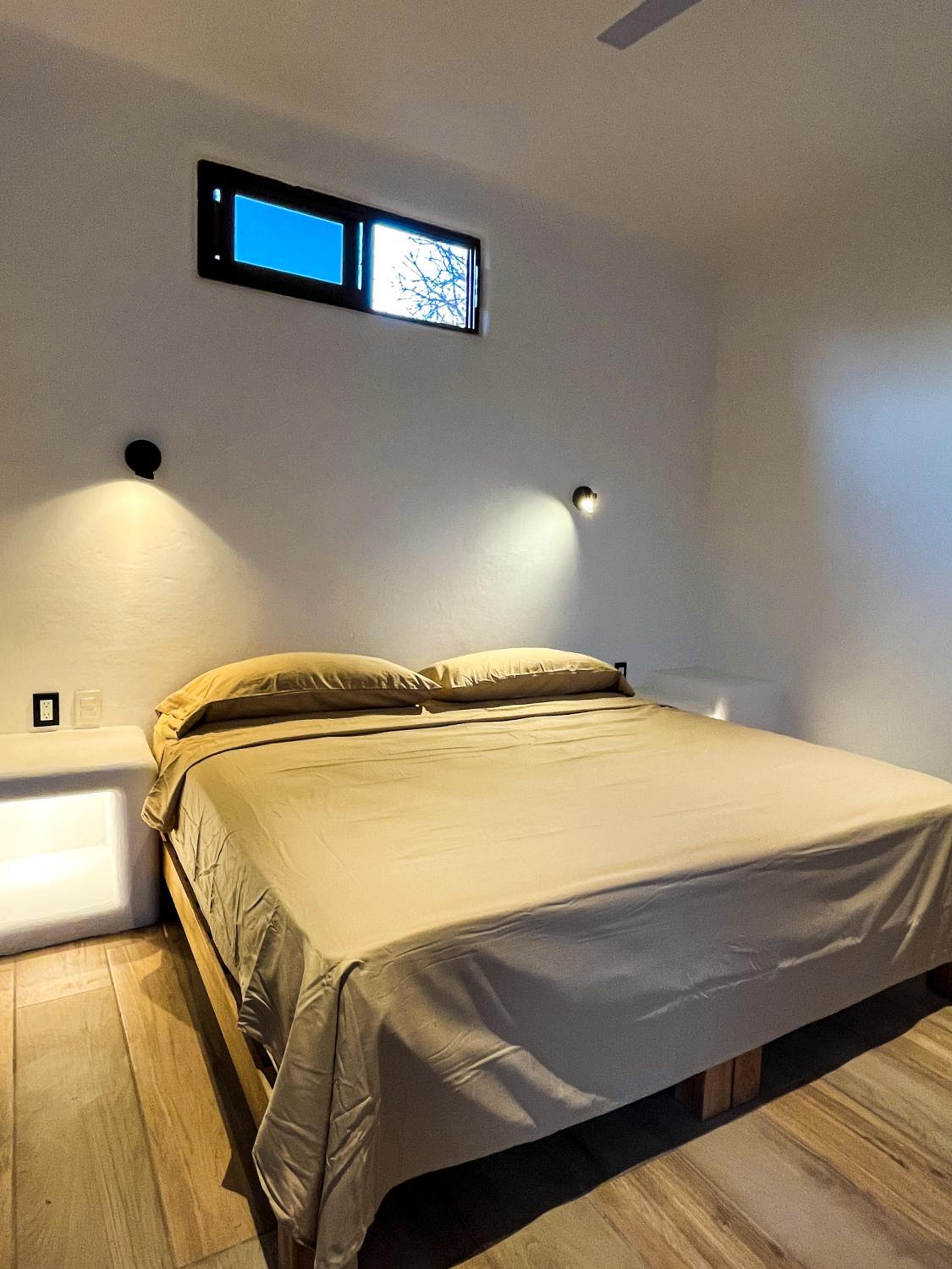 Queen Room With Balcony photo 1