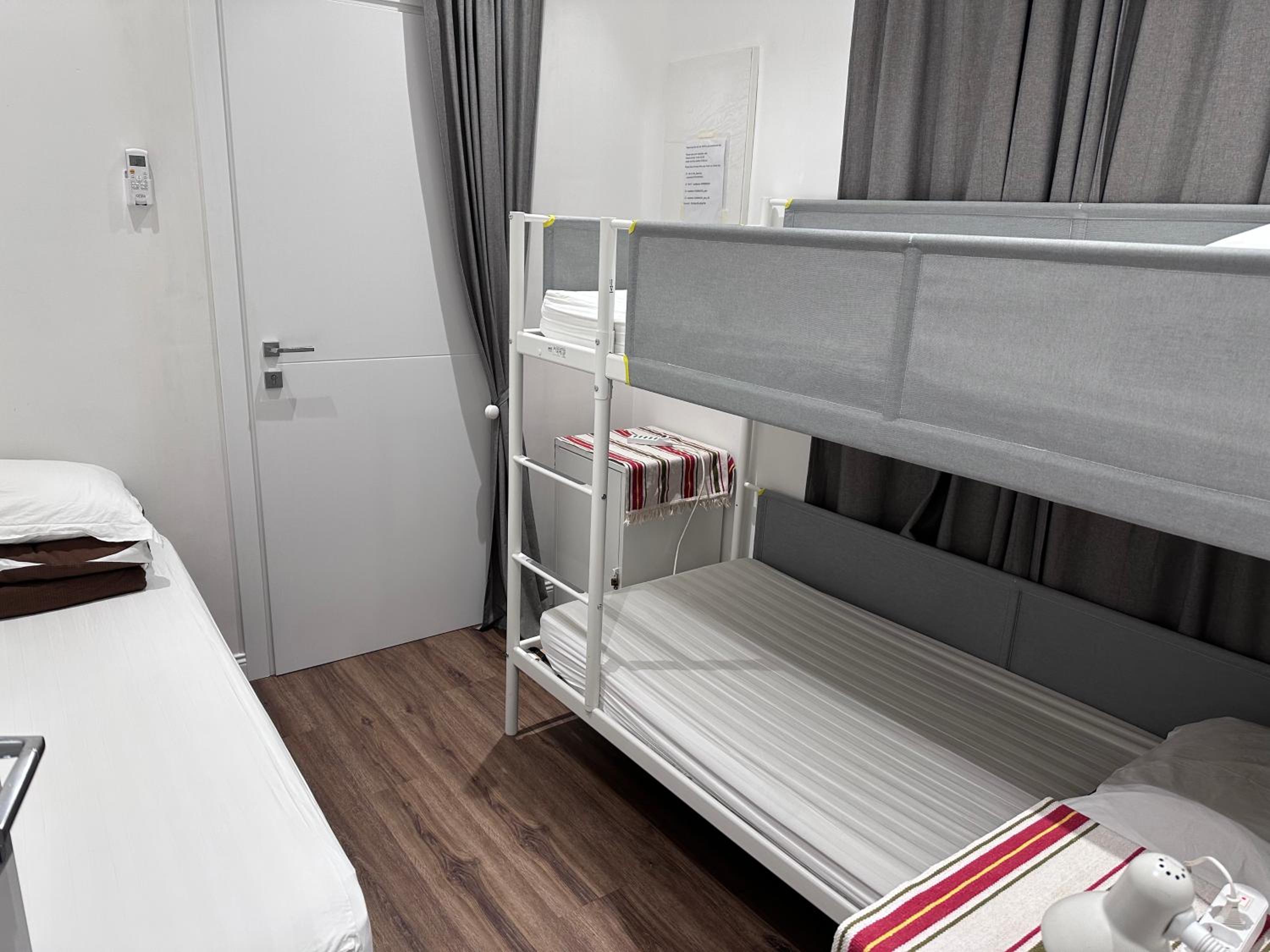Triple Room with Shared Bathroom