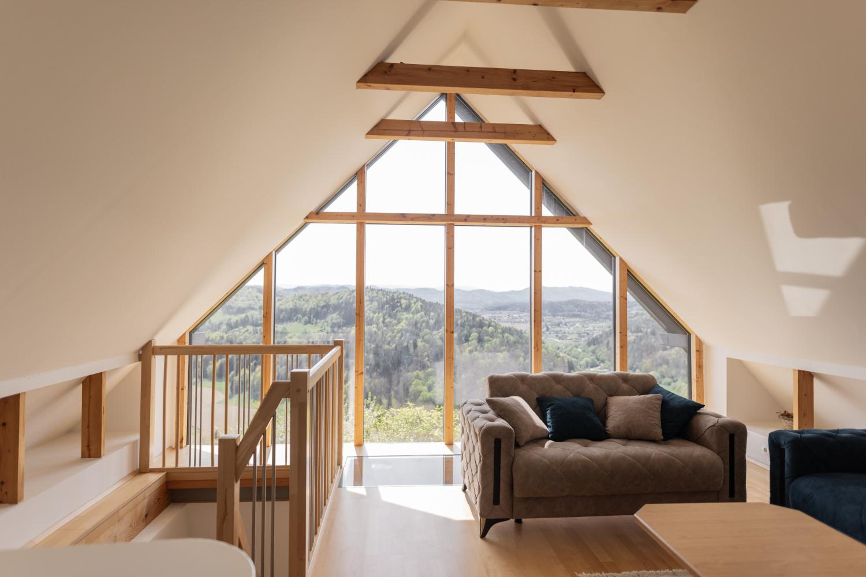 One-Bedroom House photo 1