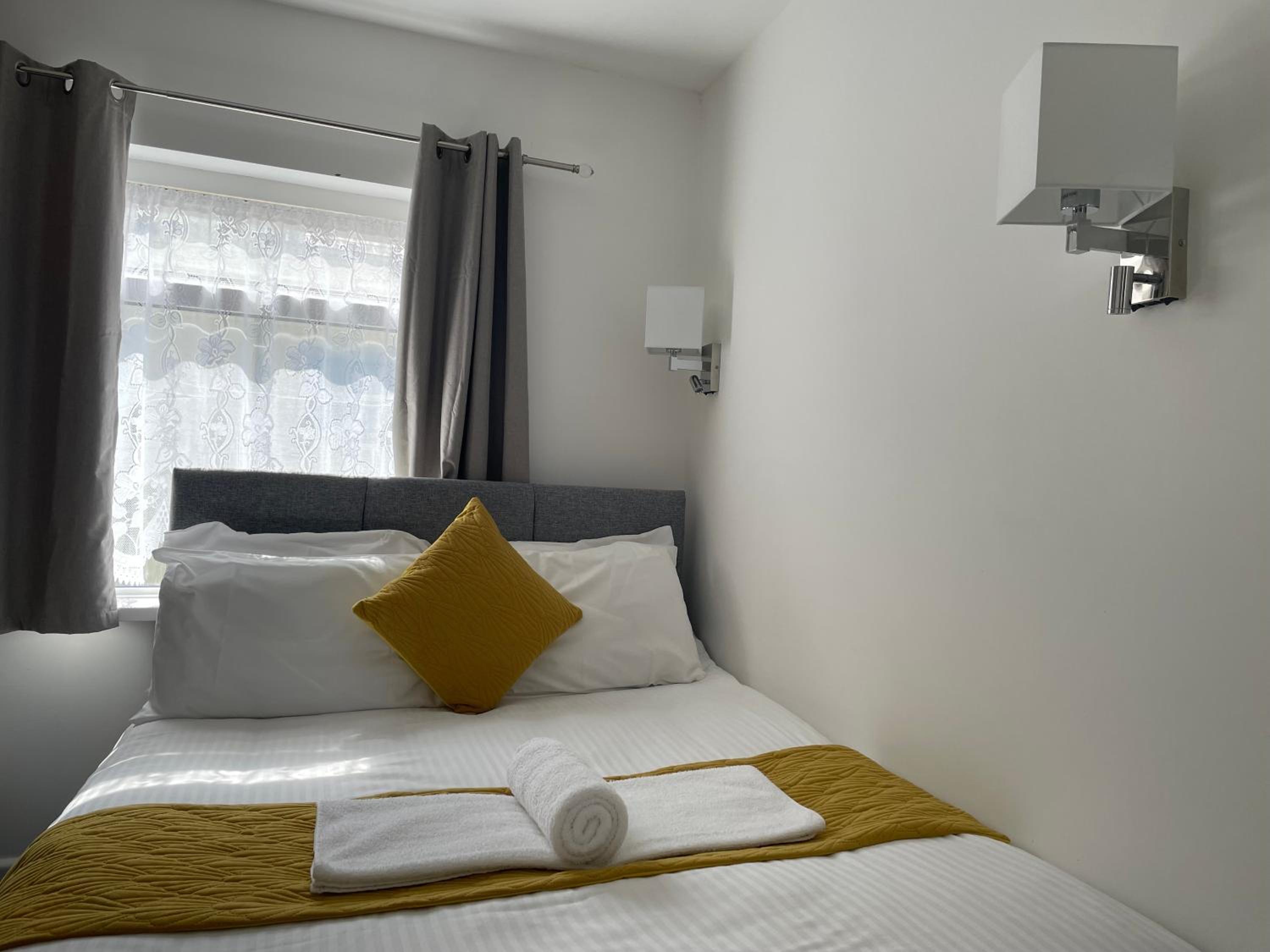 Deluxe Triple Room - Photo 2