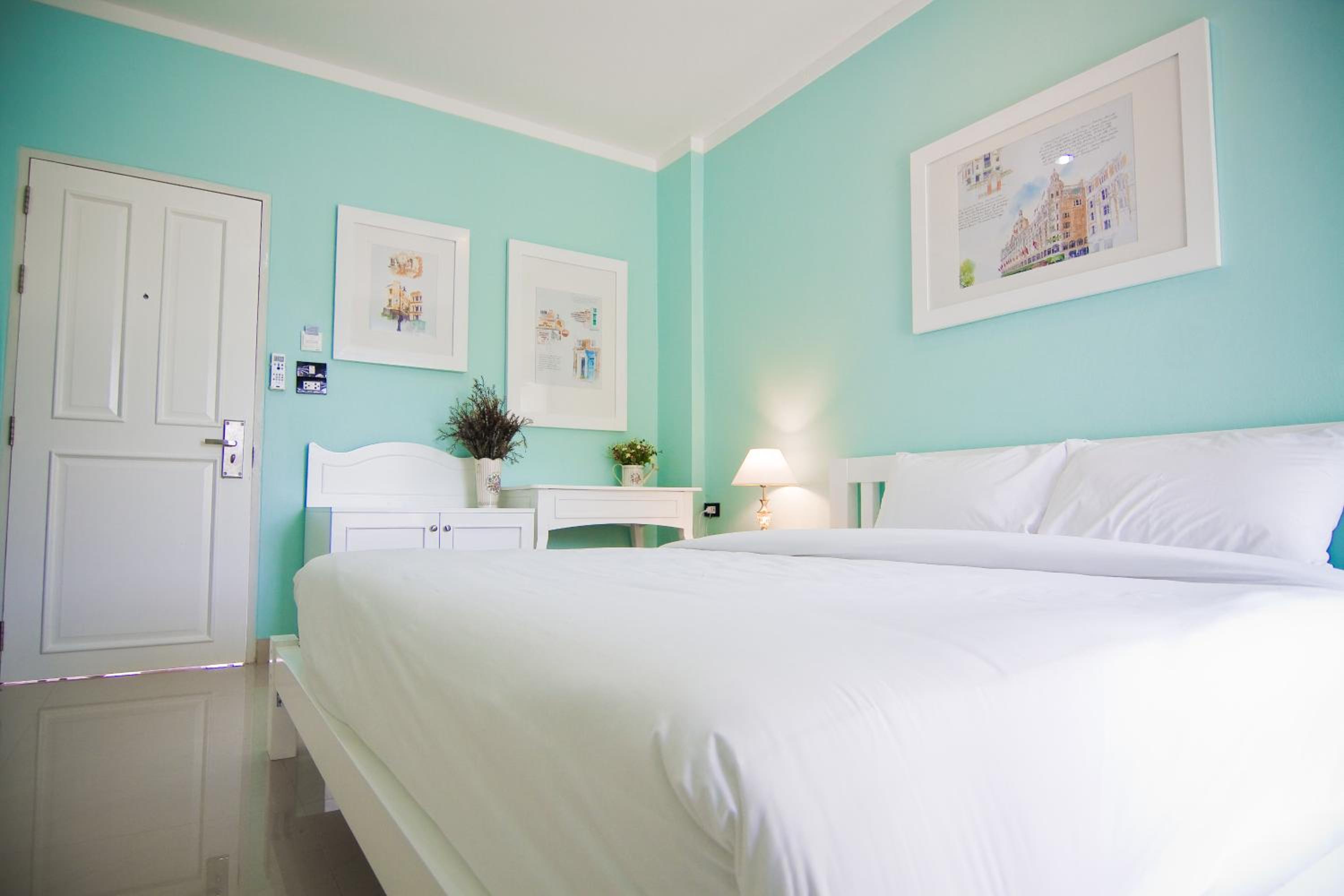 Deluxe Twin Room photo 3