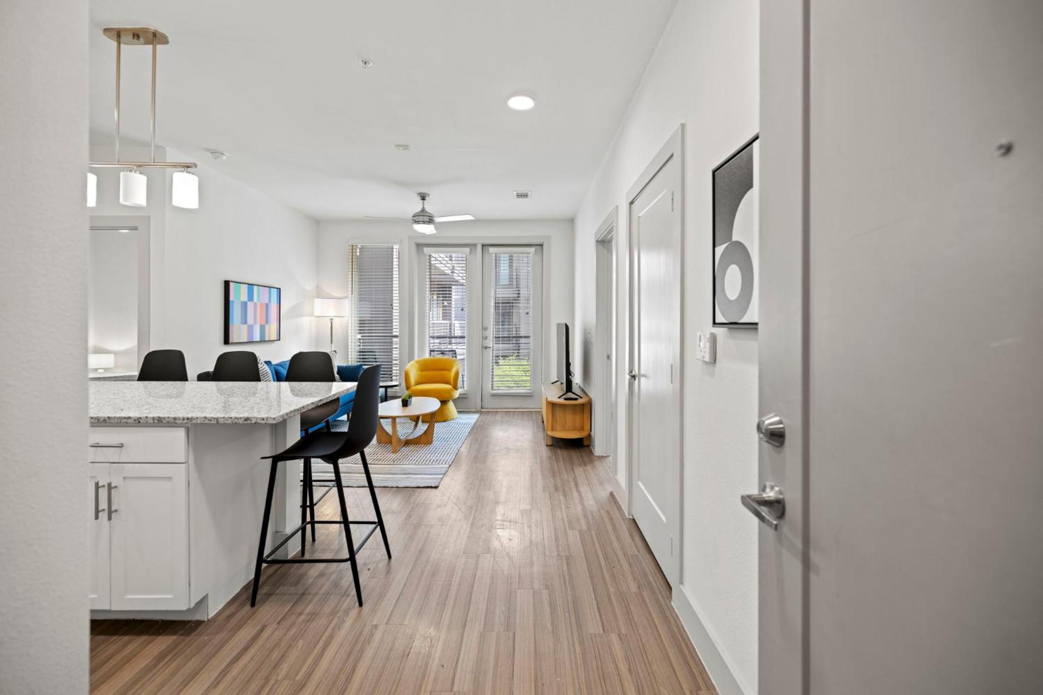 Two-Room Apartment - Photo 12