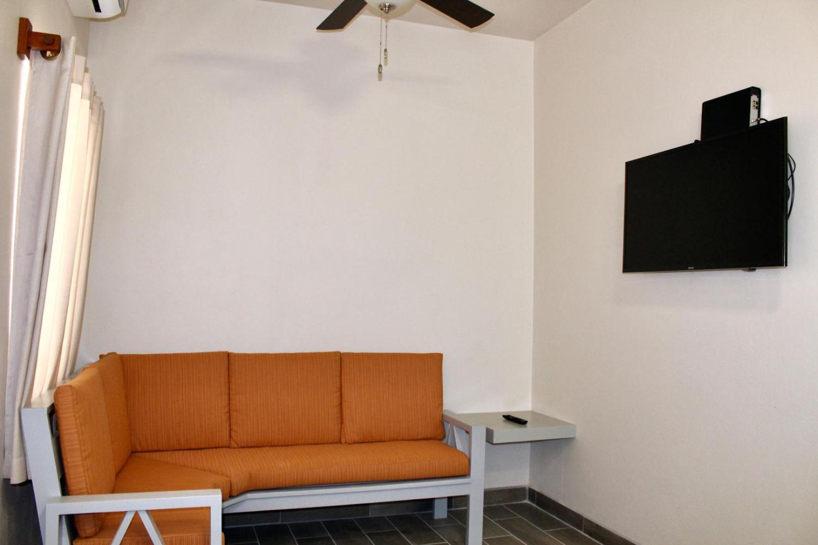 Apartment photo 1