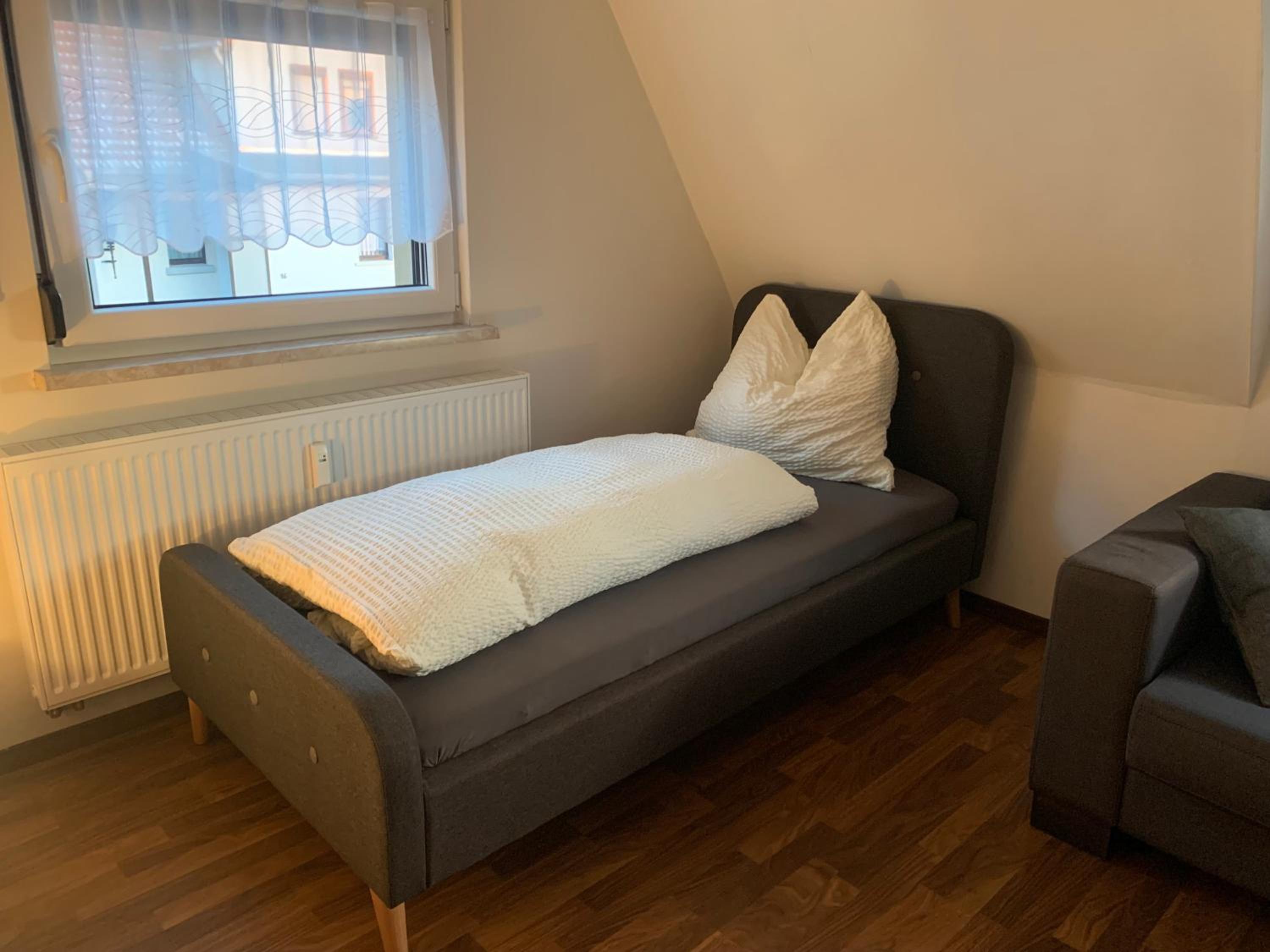 One-Bedroom Apartment photo 1