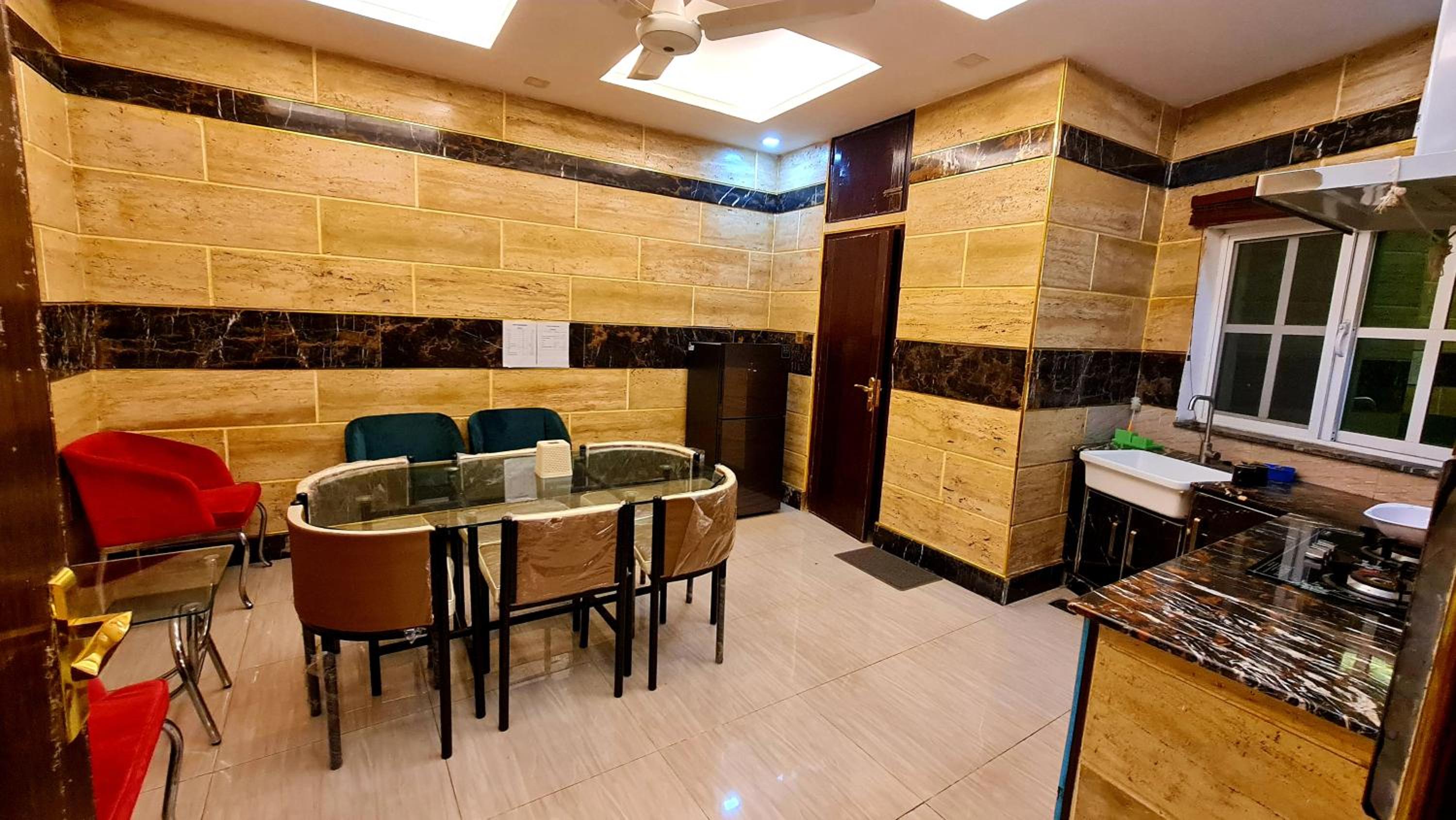 One-Bedroom Standard Apartment