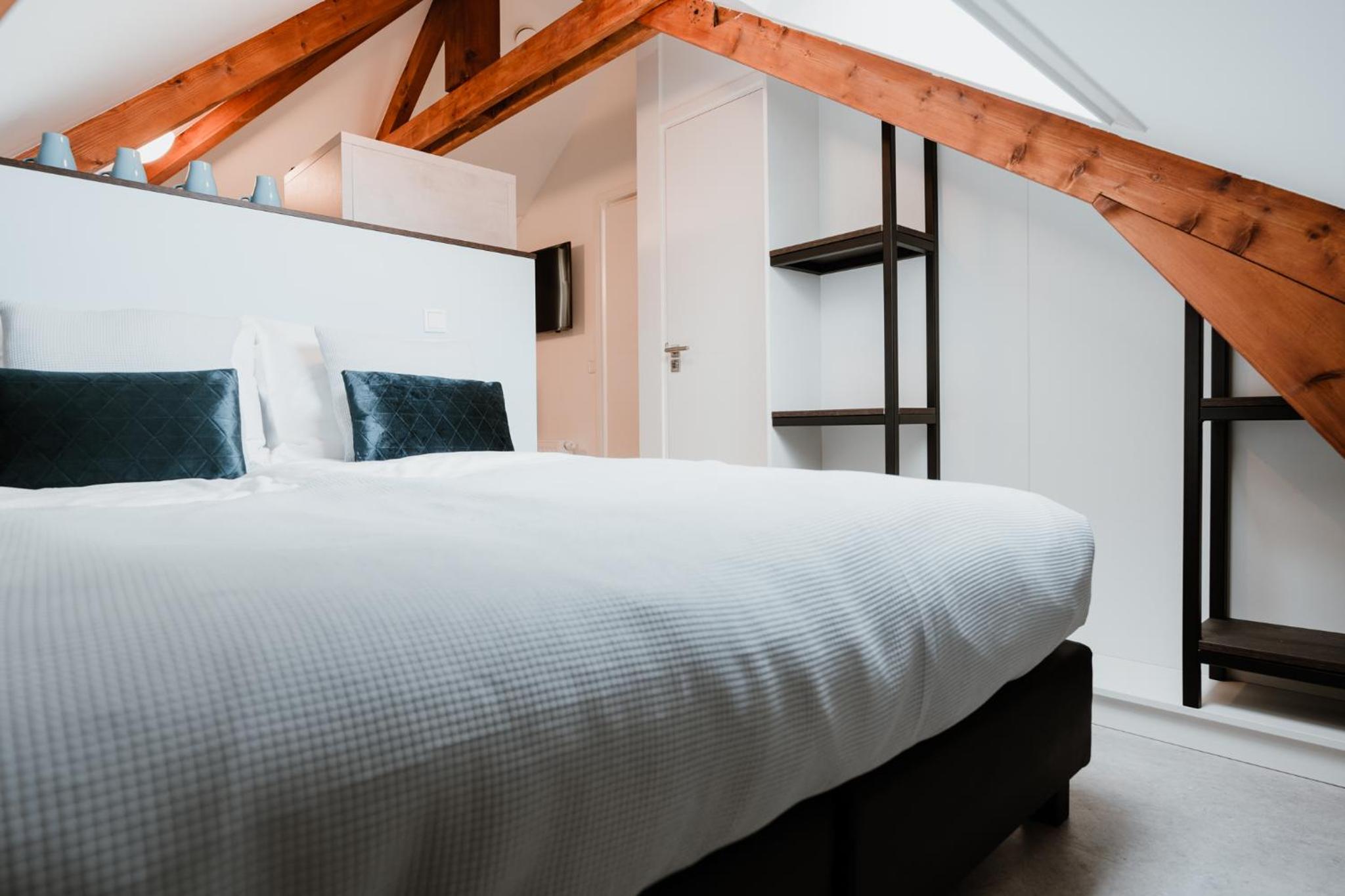 Small Double Room with Balcony photo 1