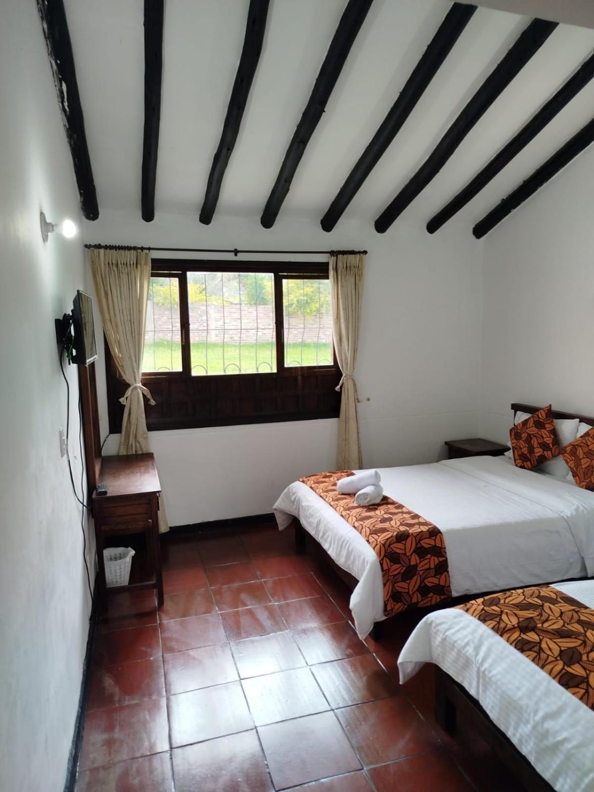Double Room with Private Bathroom photo 1