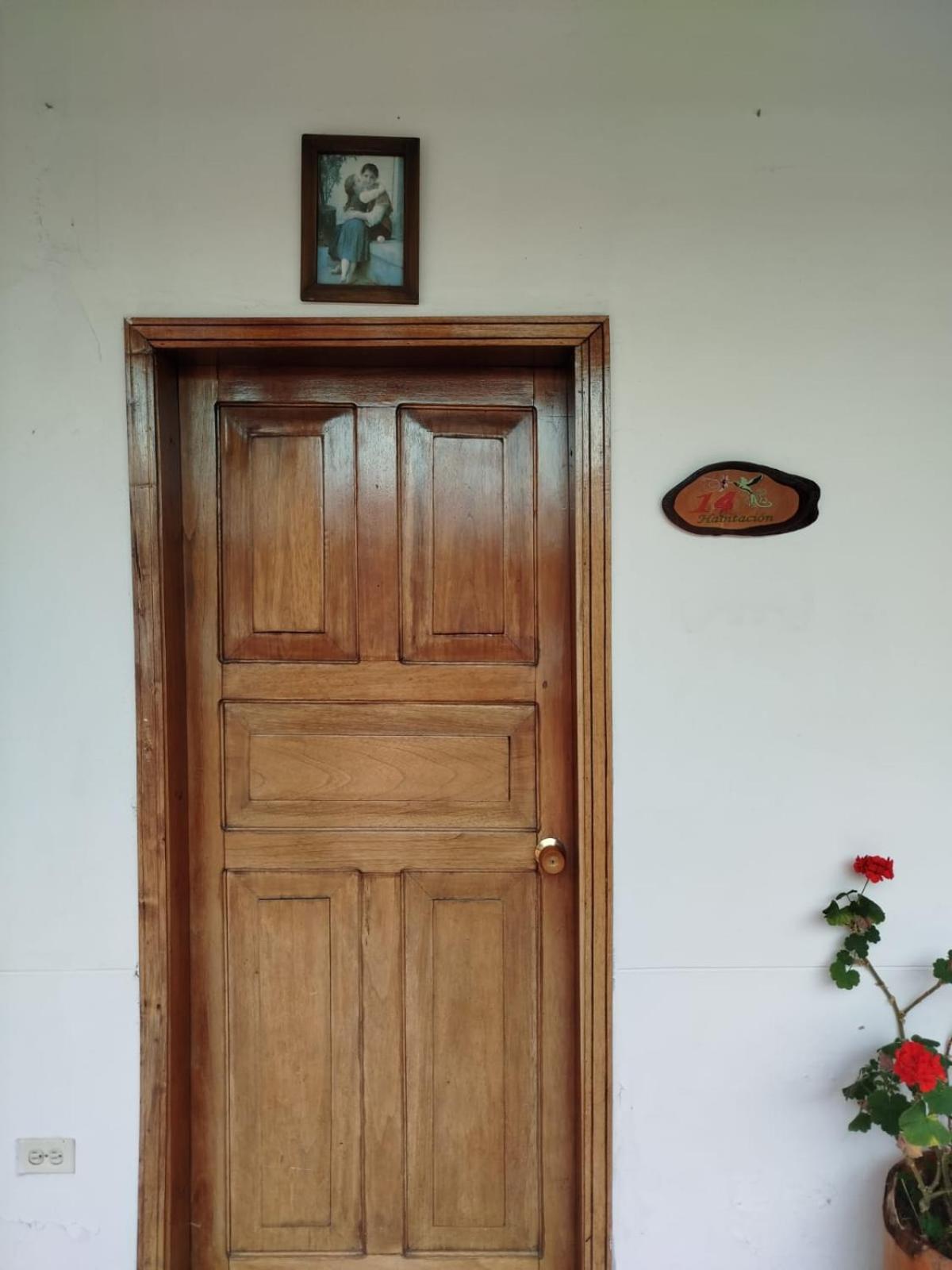 Double Room with Private Bathroom photo 2