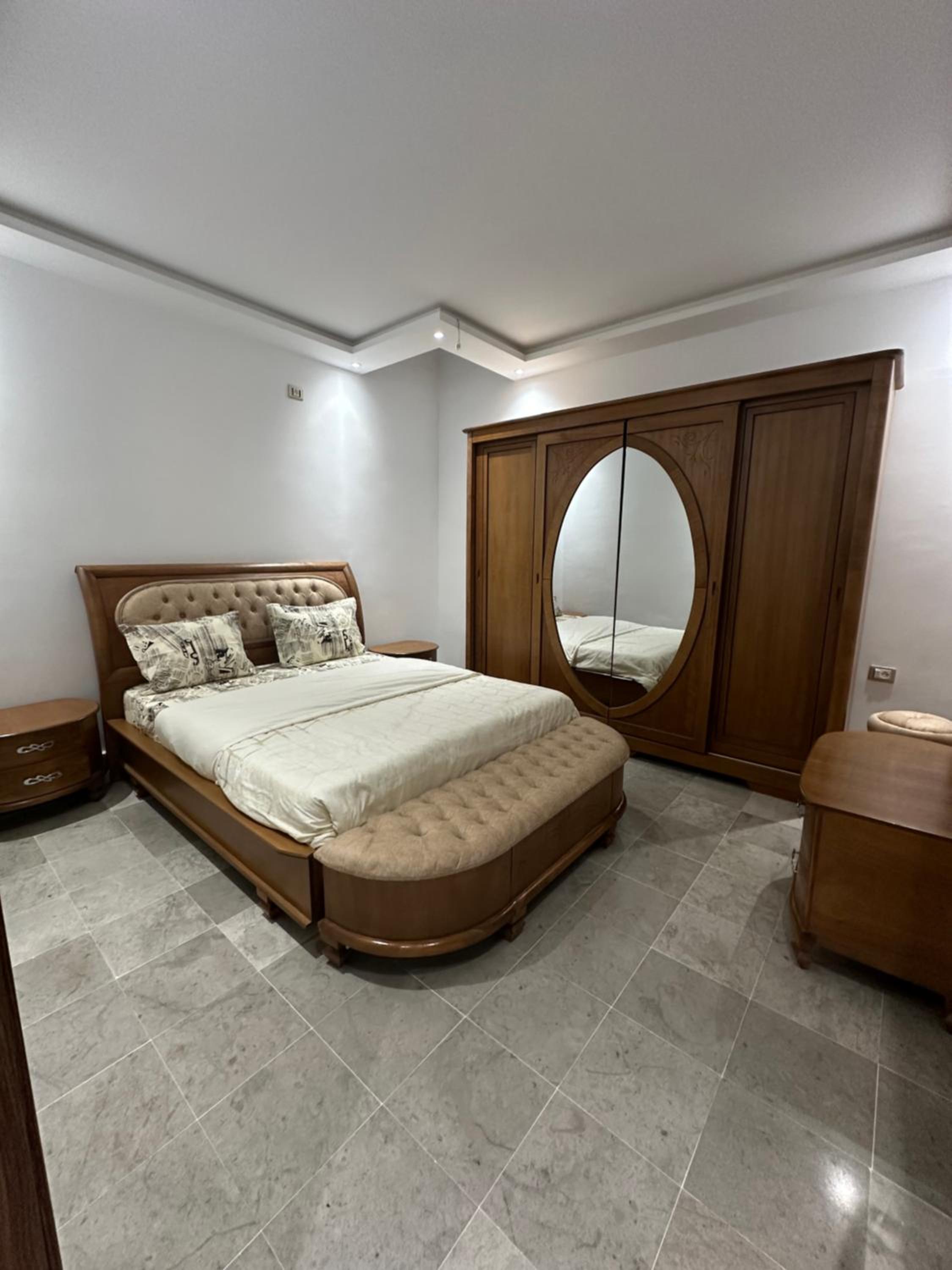 Three-Bedroom House photo 3
