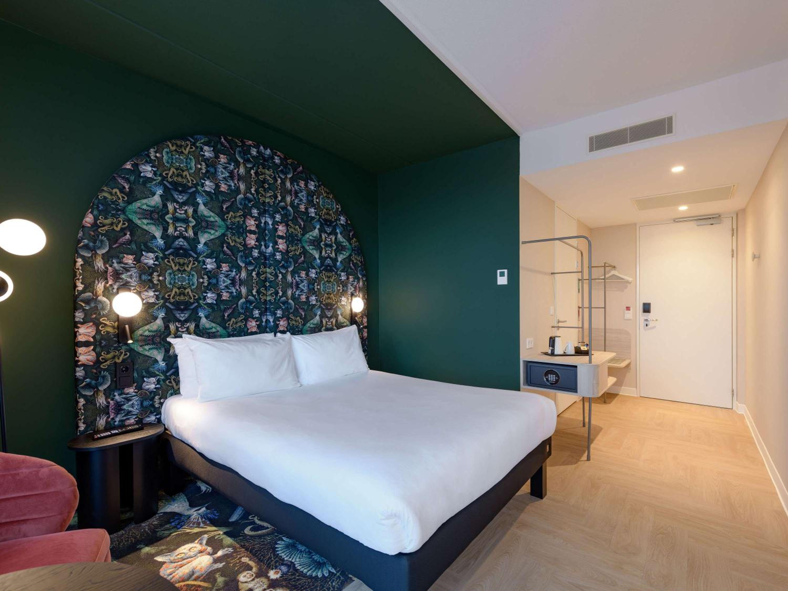 Standard Double Room - Photo 15