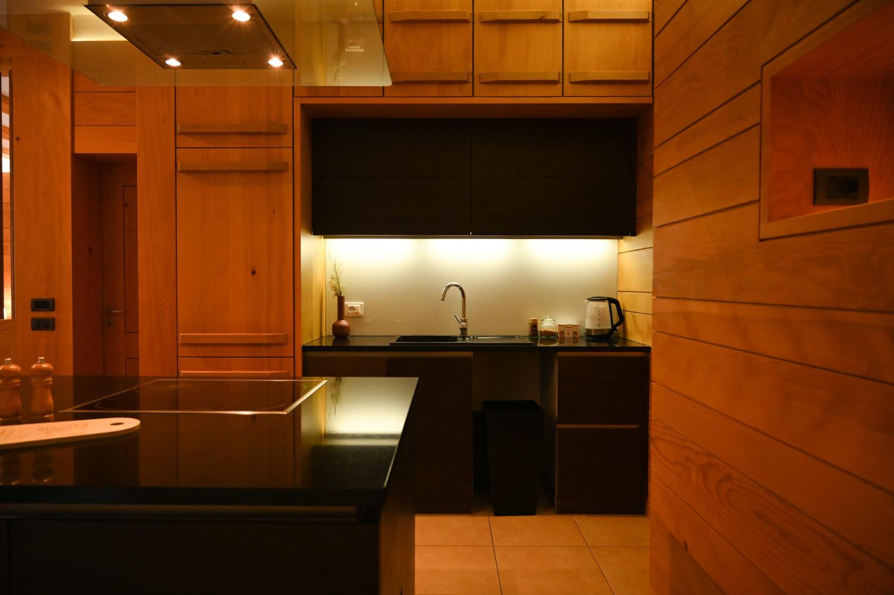 Apartment with Terrace photo 2