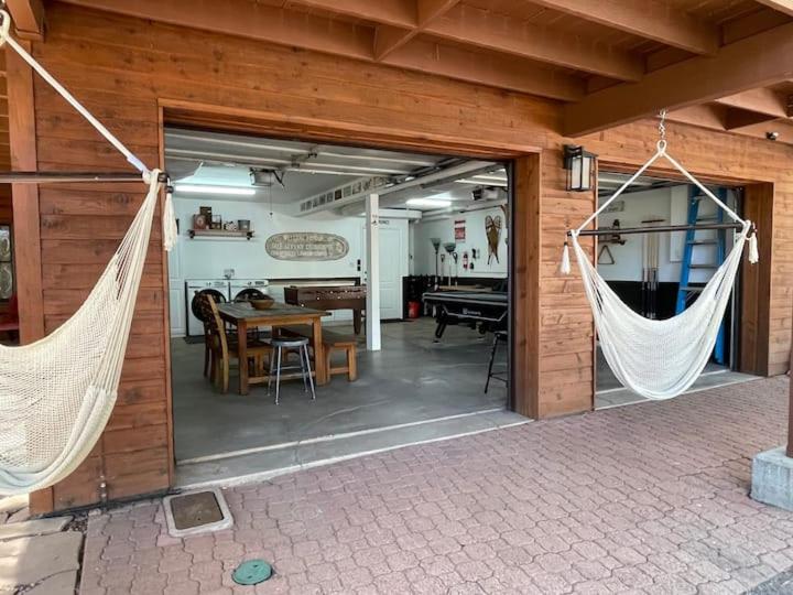 Four-Bedroom House photo 3