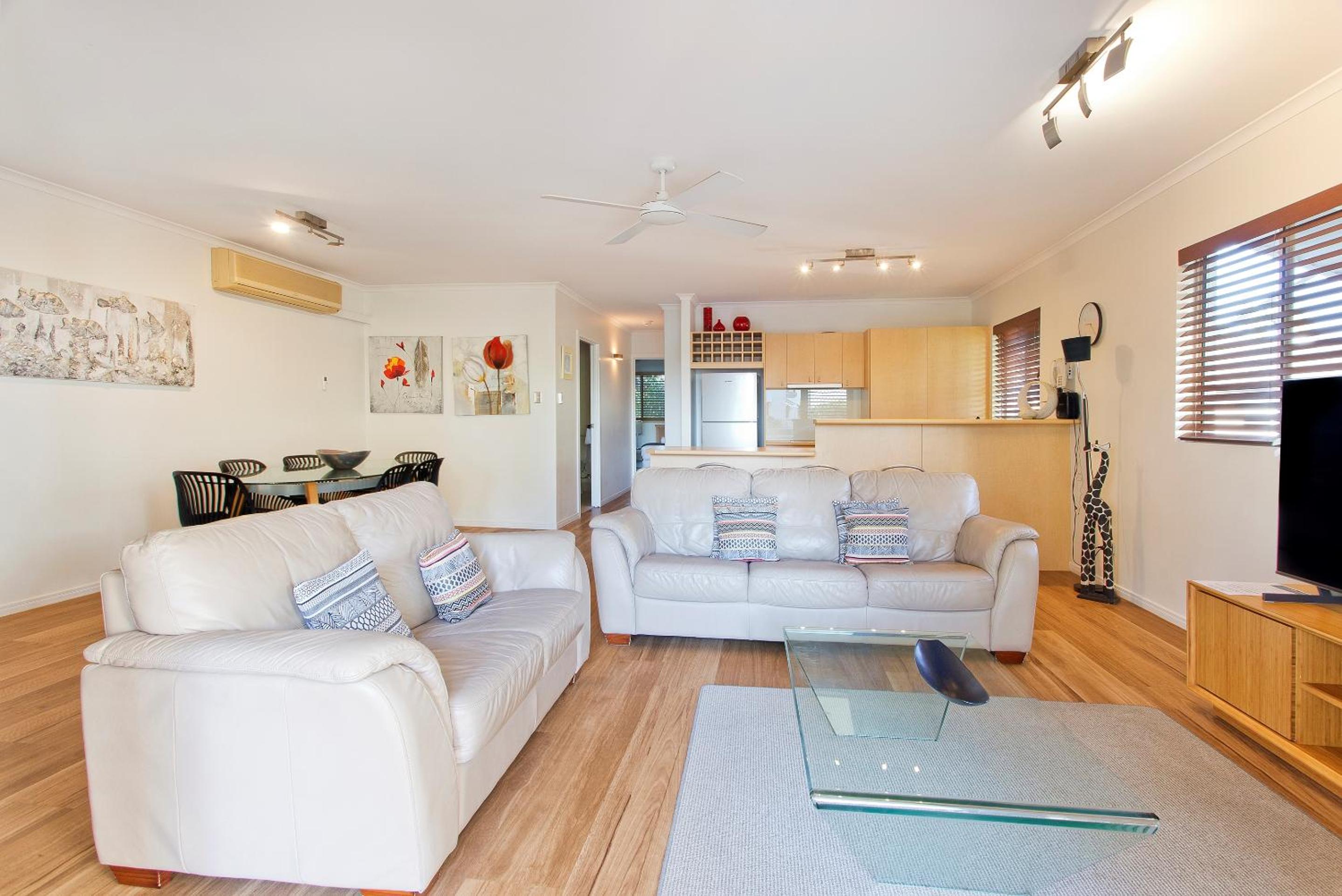 Two-Bedroom Standard photo 2