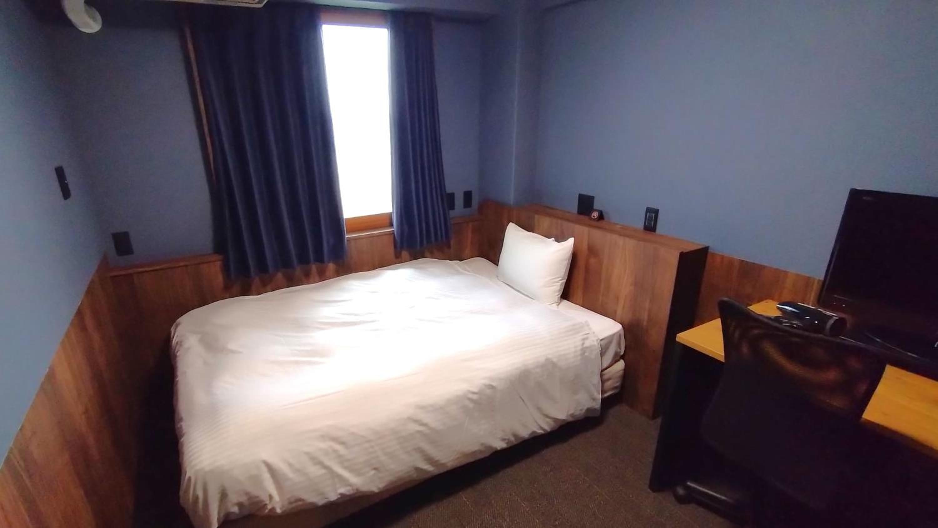 Superior Single Room - Non-Smoking - Photo 5