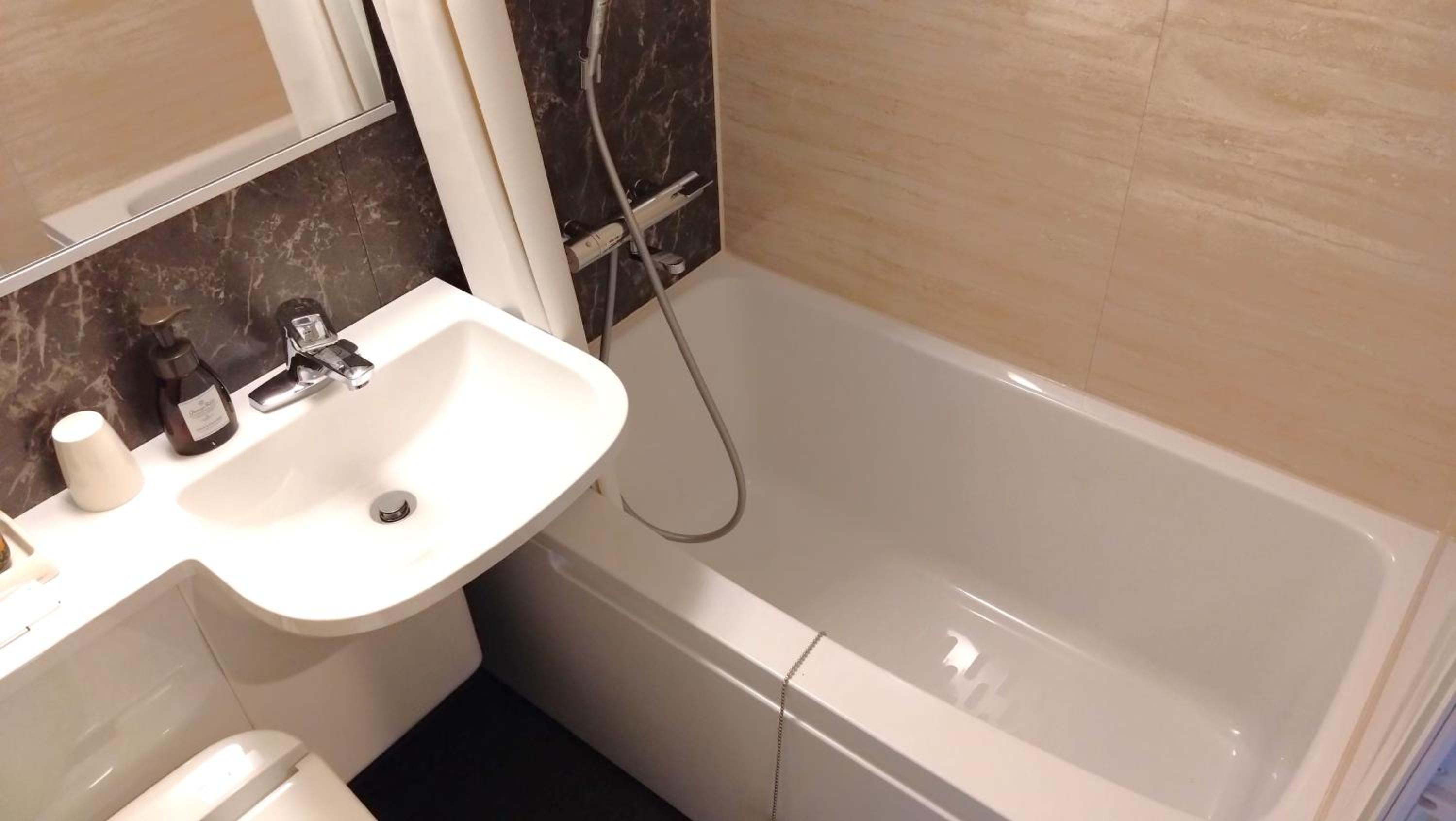 Superior Single Room - Non-Smoking - Photo 2