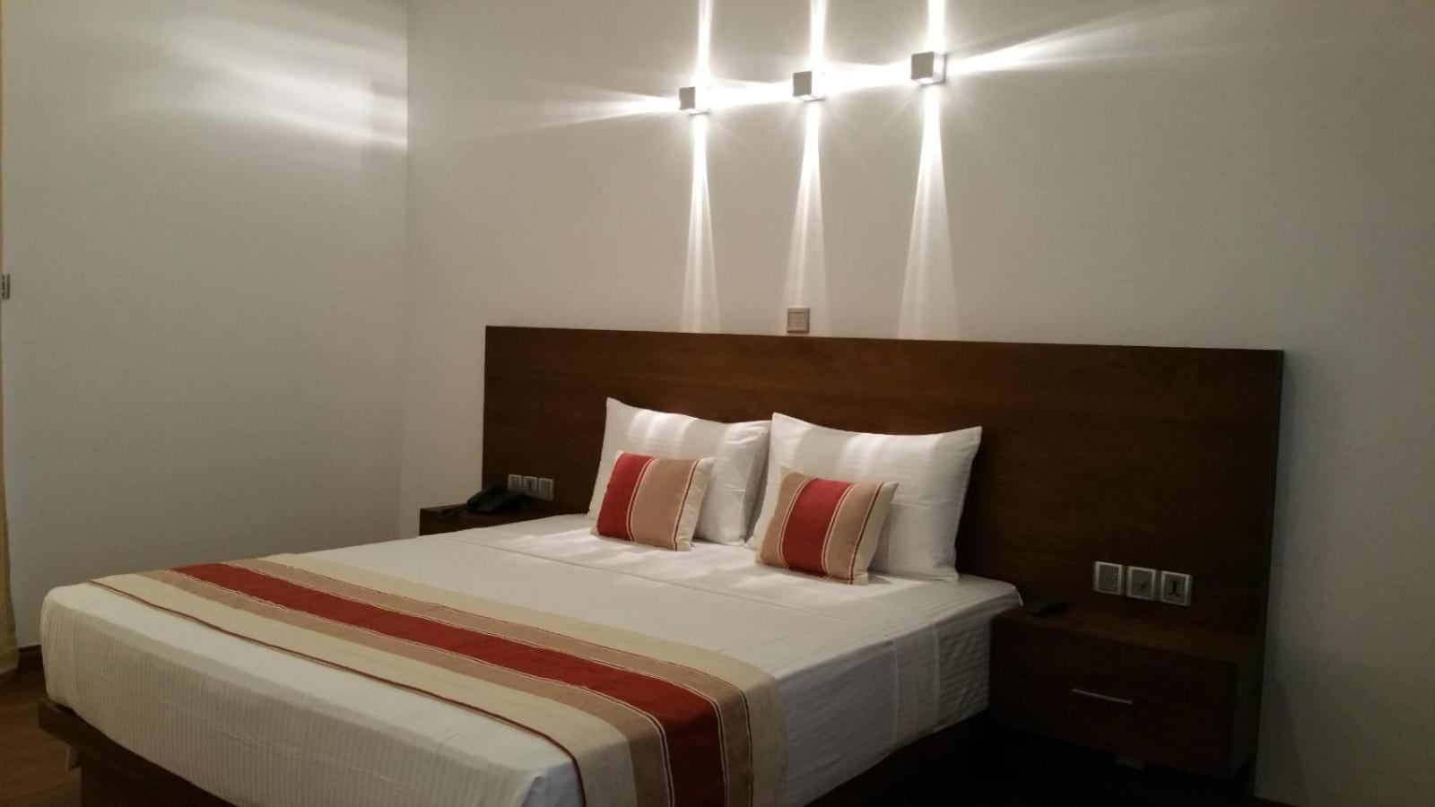 Deluxe Double Room photo 3