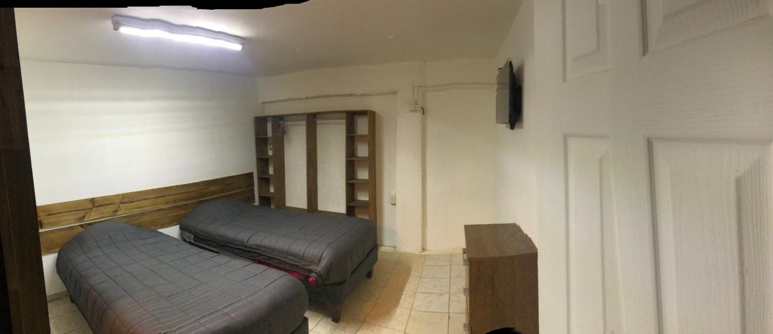 Twin Room With Shared Bathroom photo 2